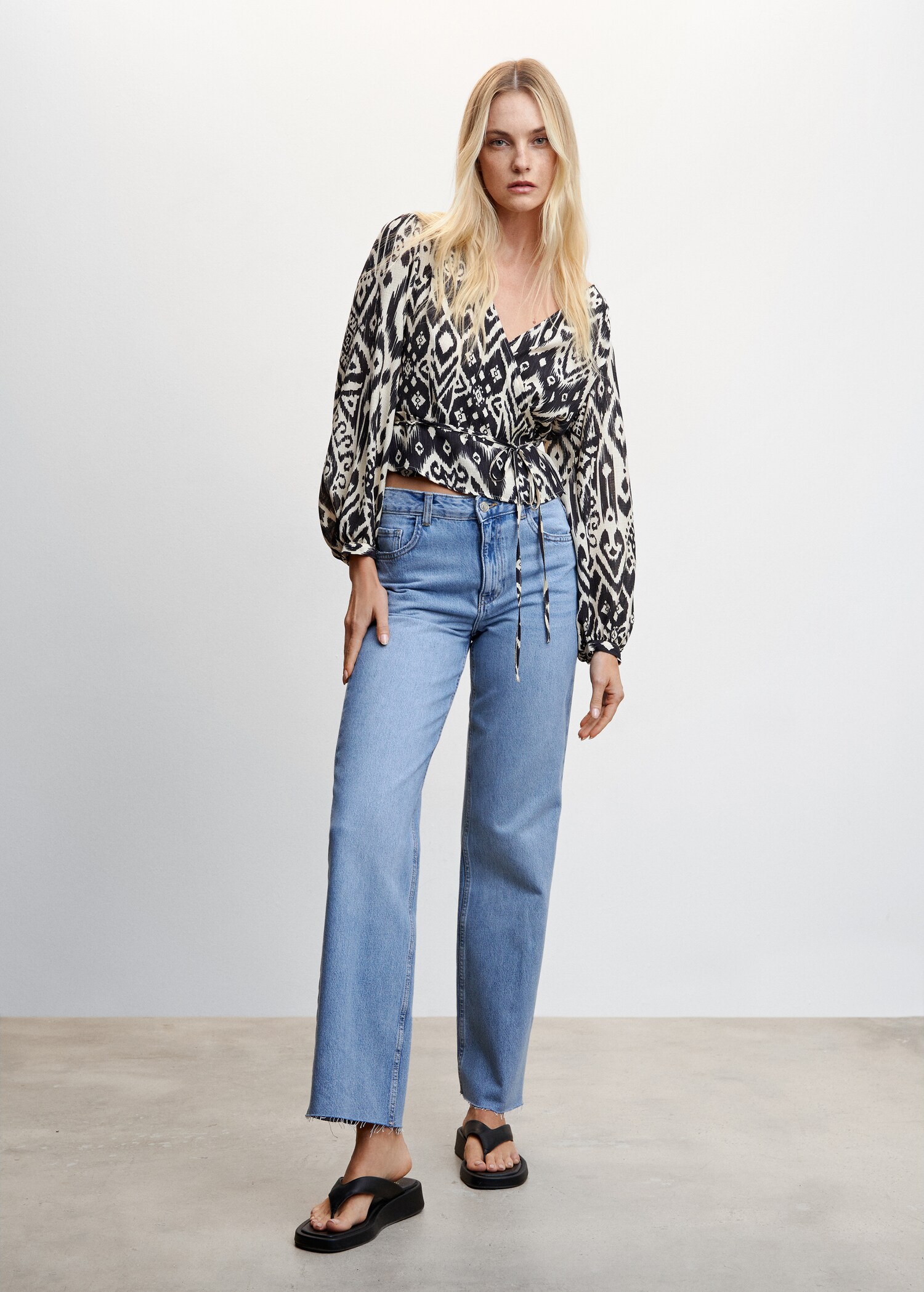 Printed puff sleeve blouse - General plane