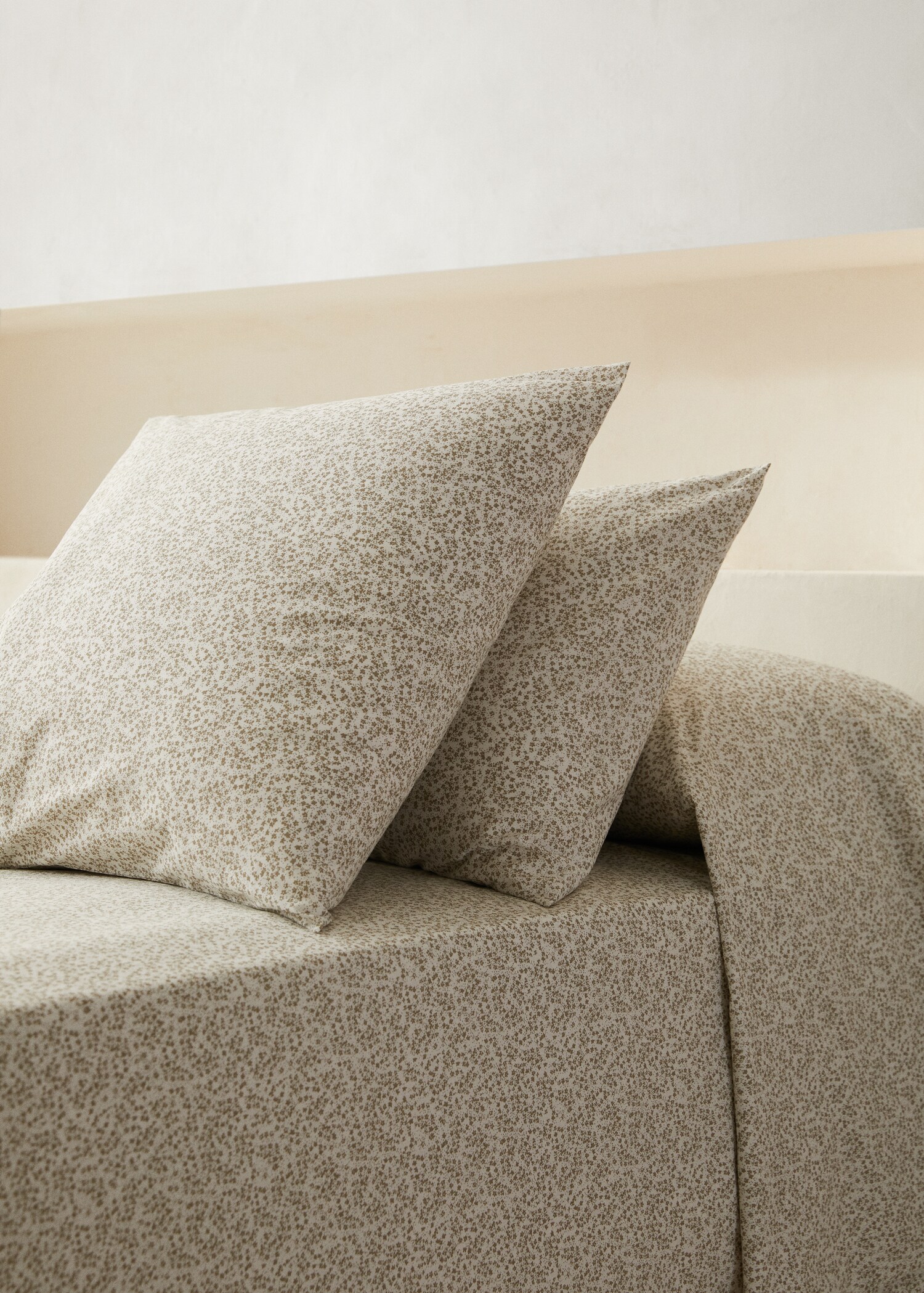 Micro-flower print pillow case 45x110cm - General plane