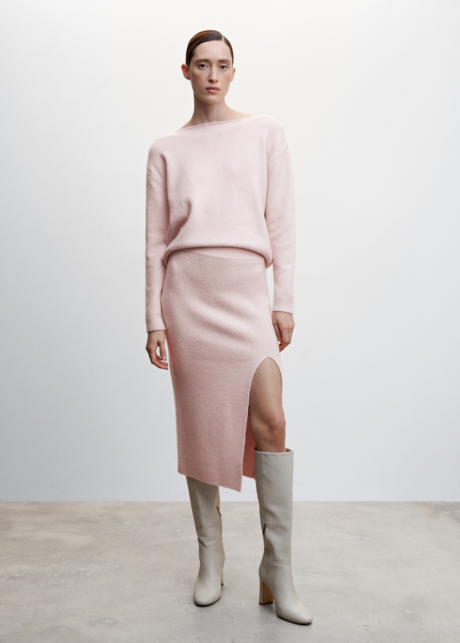 Slit knitted skirt - General plane