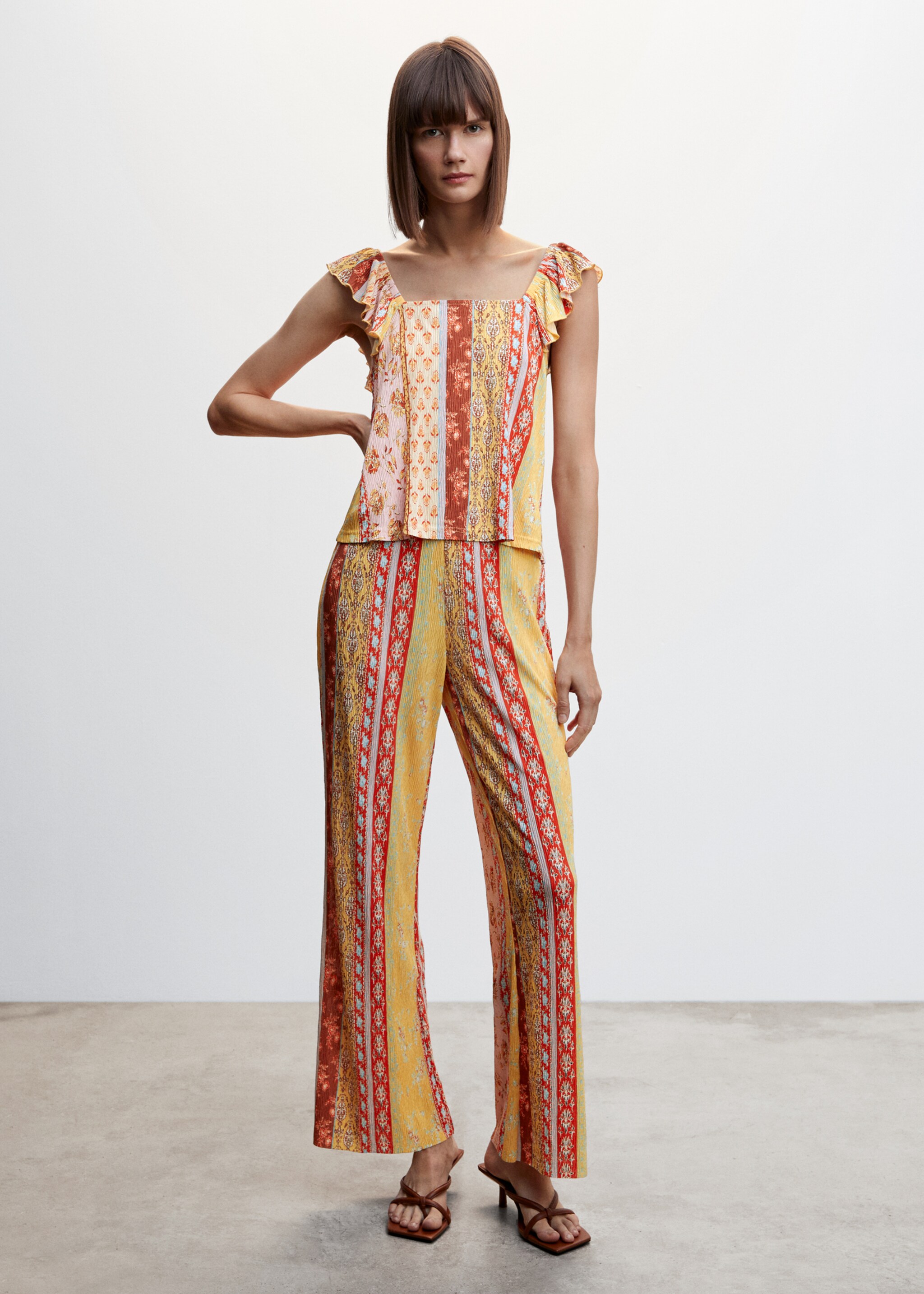 Patterned texture top - General plane, Yellow. Ref: 47040375-00.