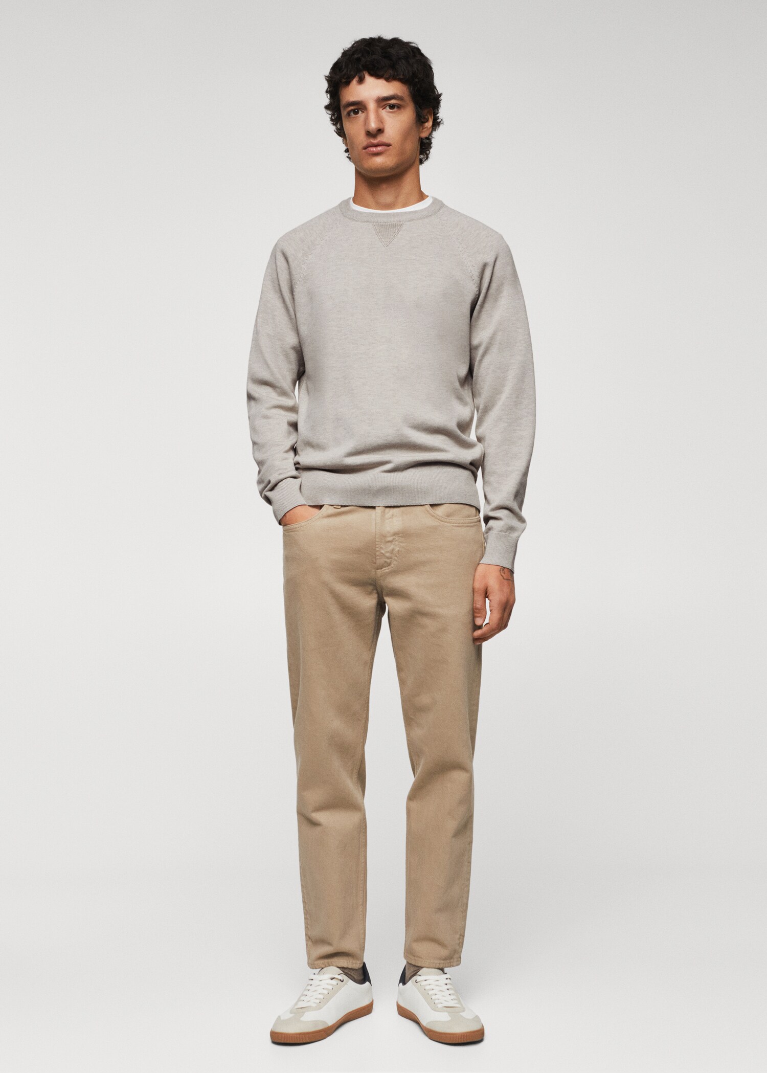 Fine-knit cotton sweater - General plane
