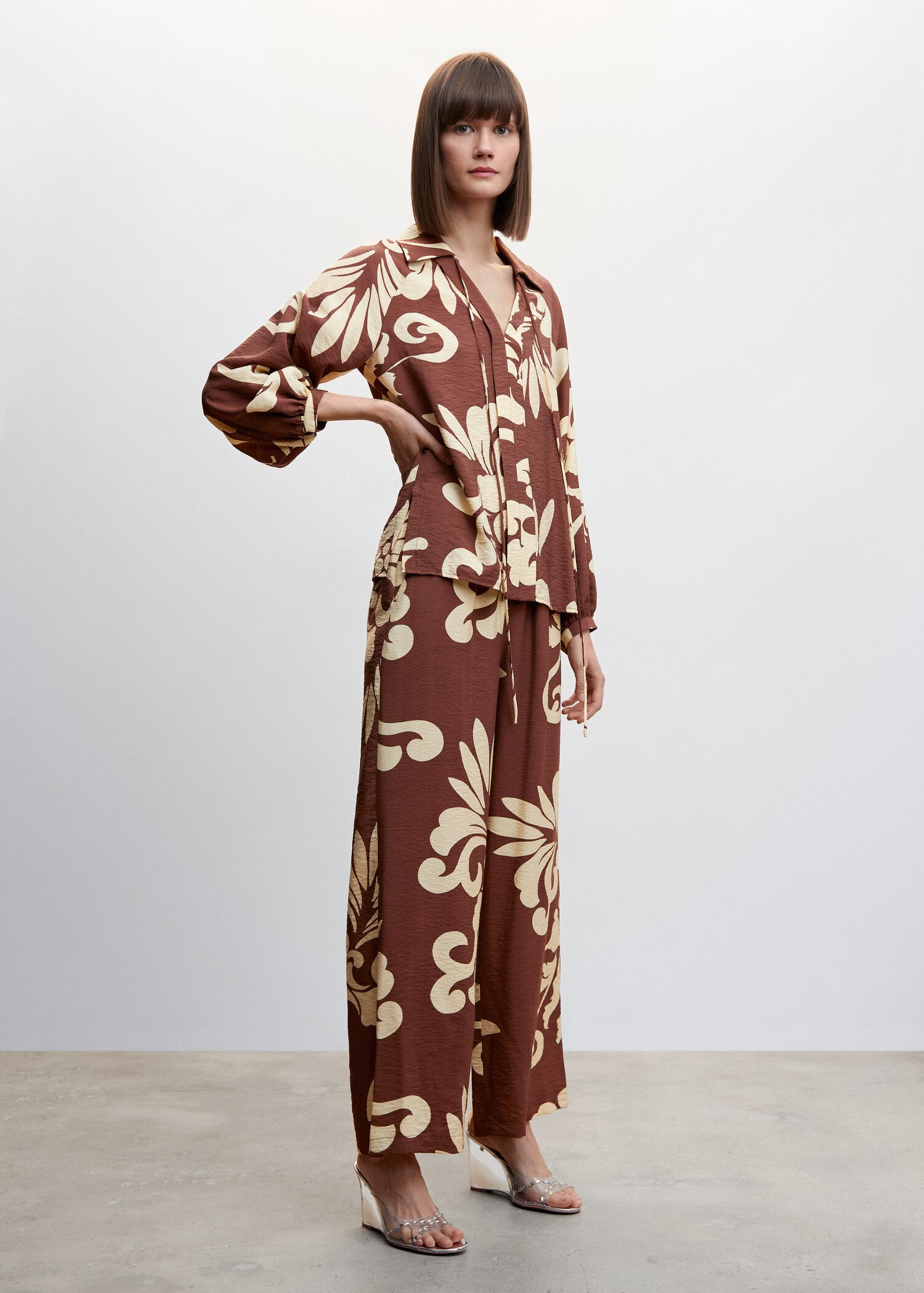 Bow printed blouse - General plane