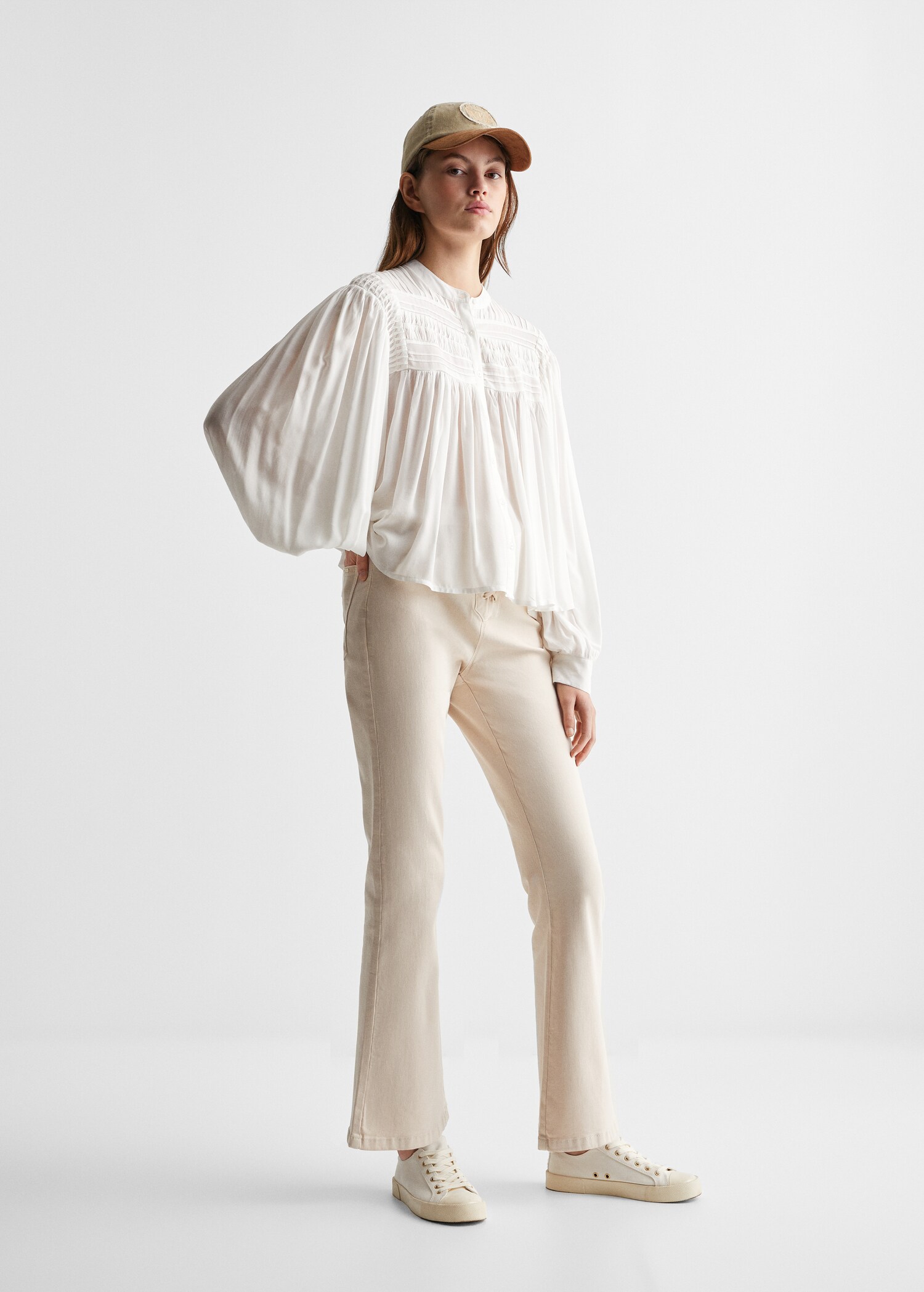 Blouse détails froncés - Plan général