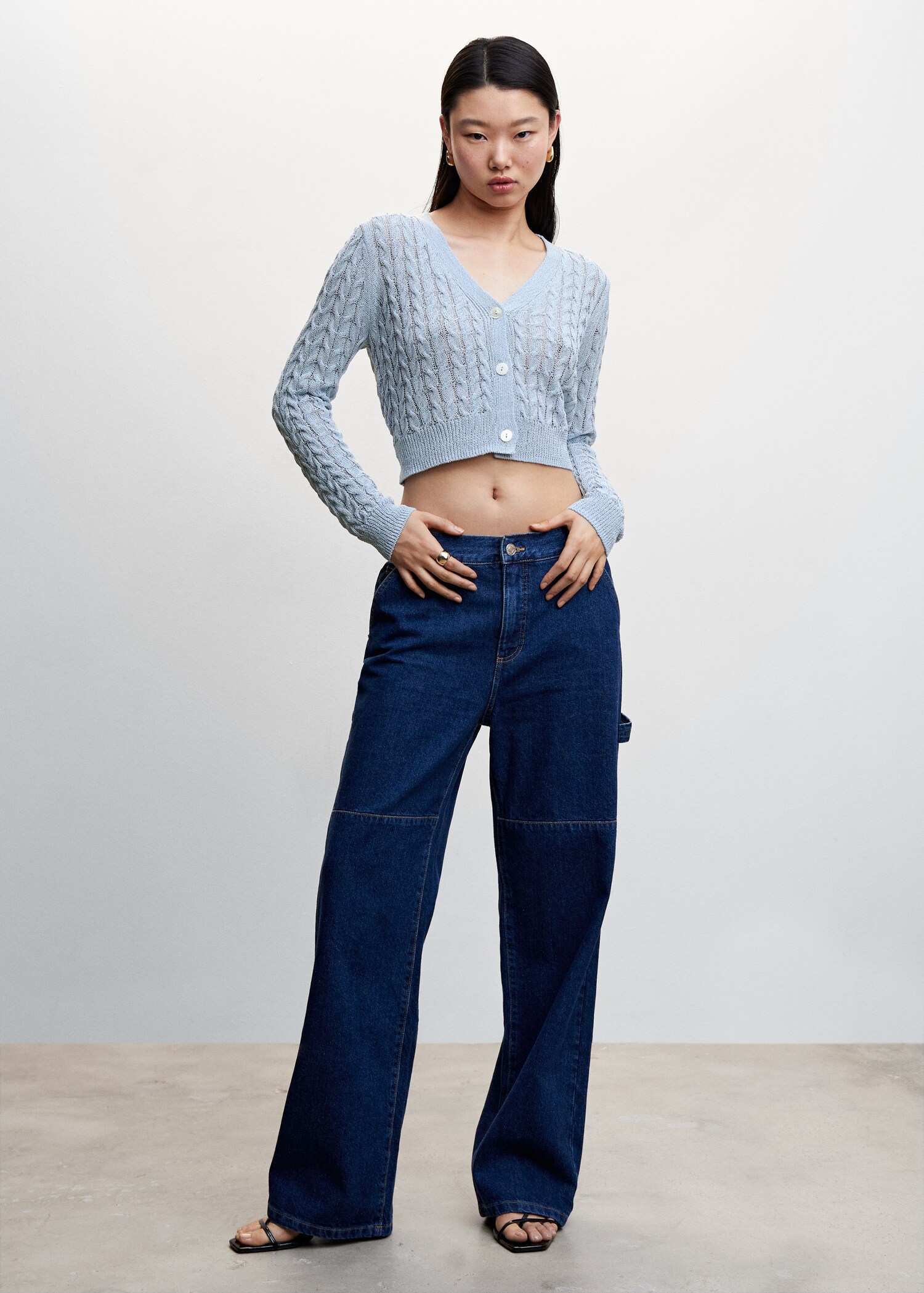 Cable-knit cropped cardigan - General plane