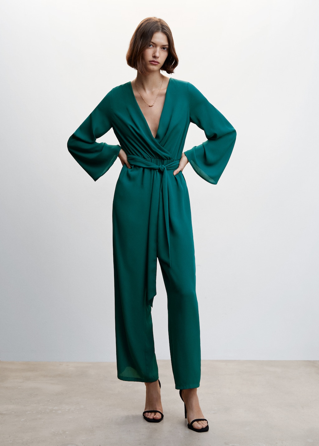 Mango cache coeur outlet