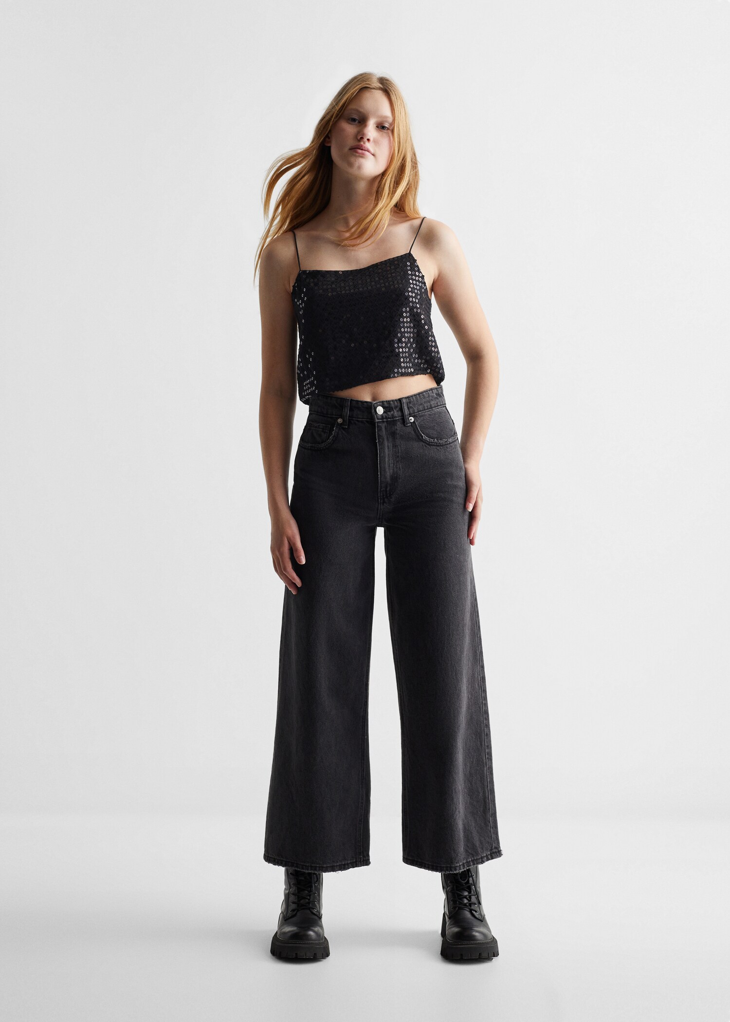 Crop top s flitry - Celkový náhled