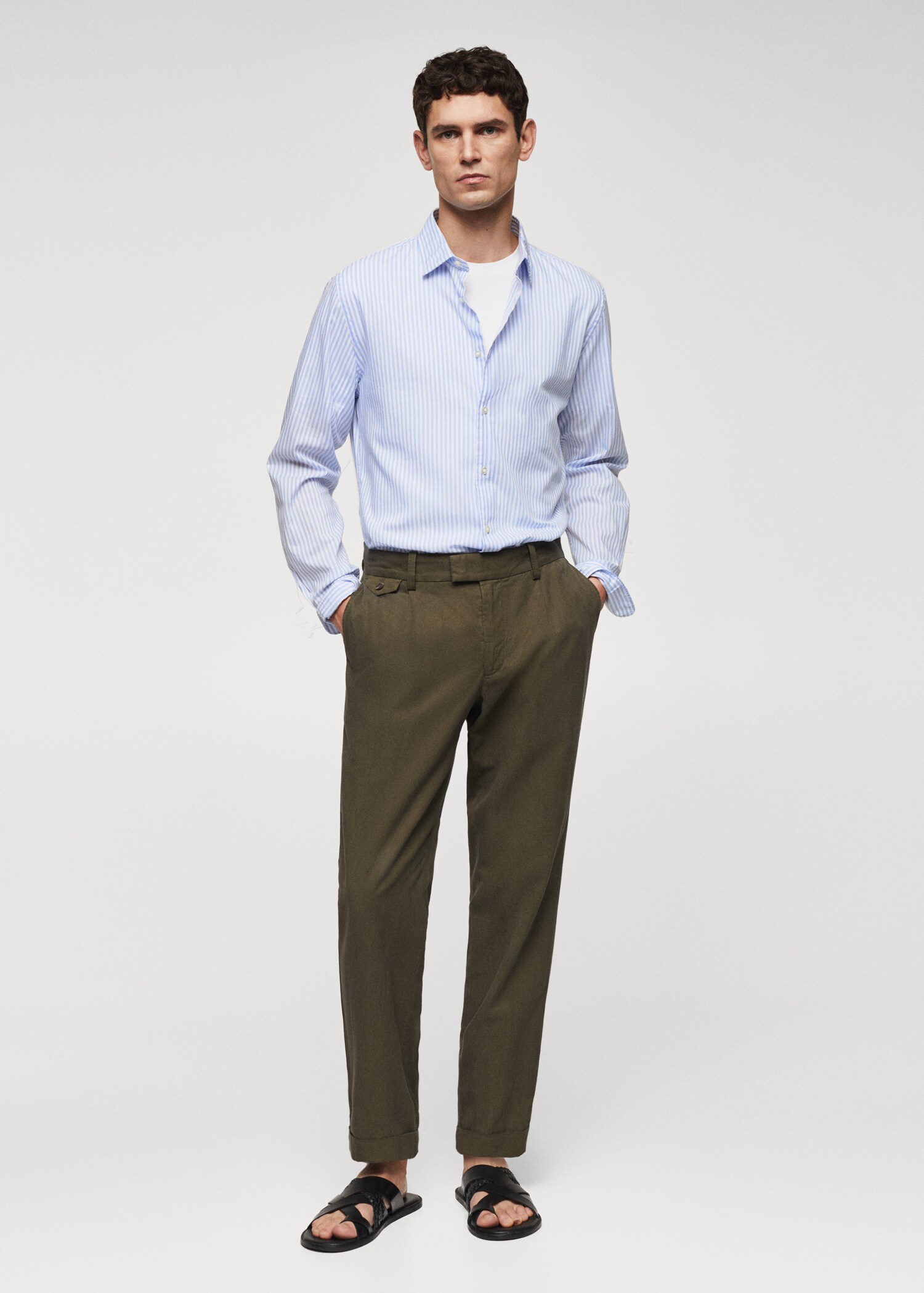 Slim Fit-Hemd aus 100 % Baumwolle - Allgemeine Ansicht