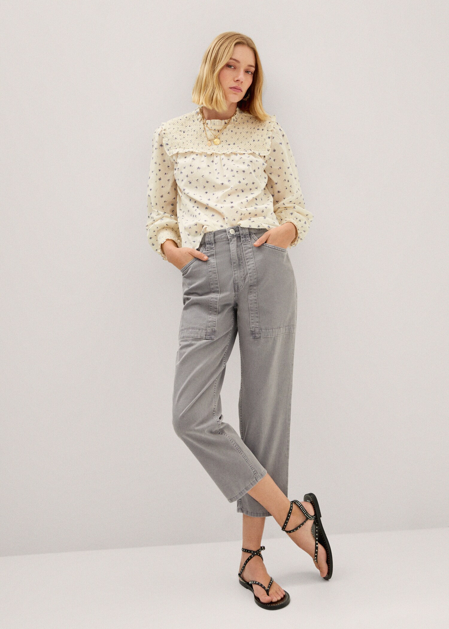 Jeans slouchy tiro alto - Plano general