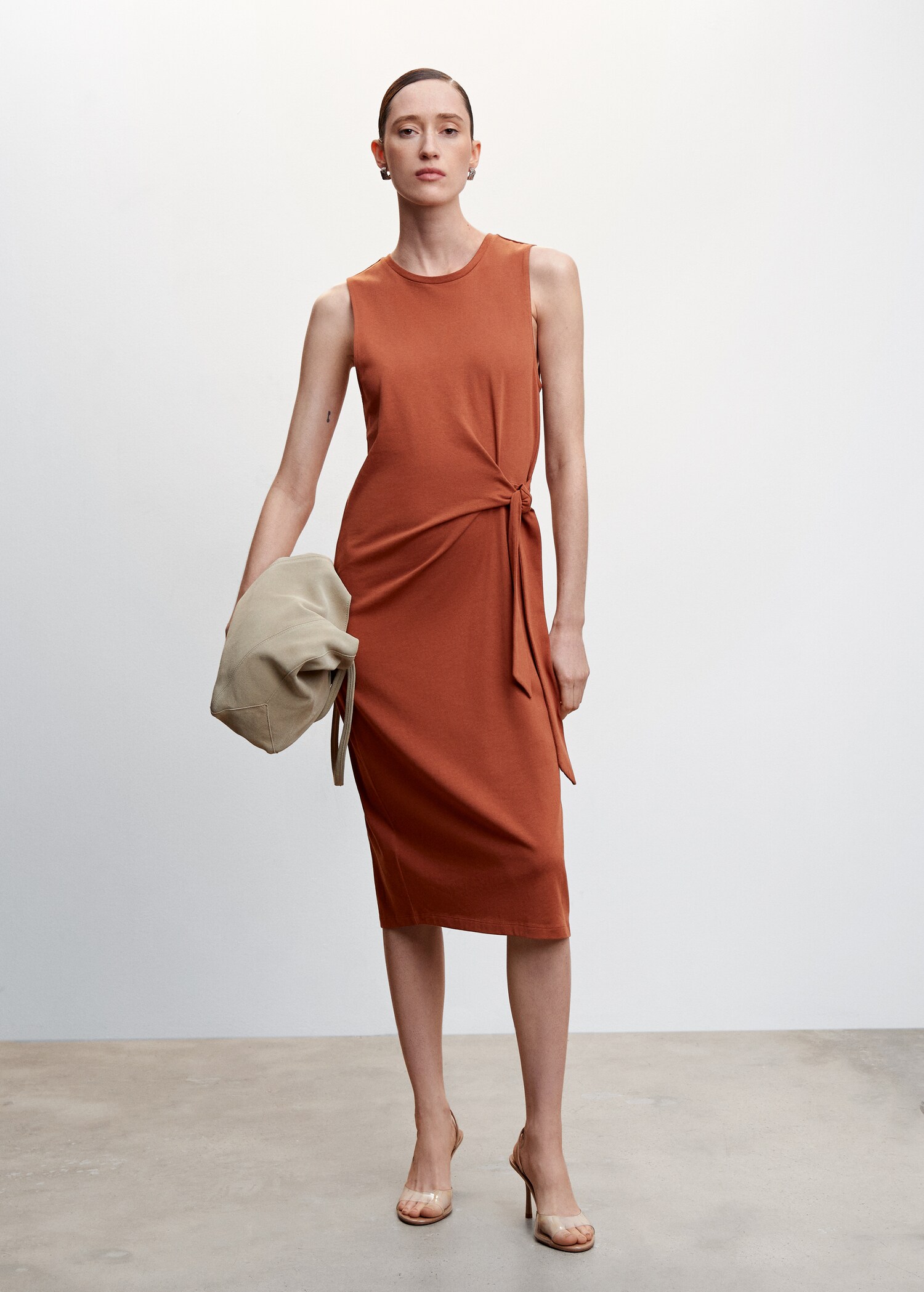 Bow cut-out detail dress - General plane