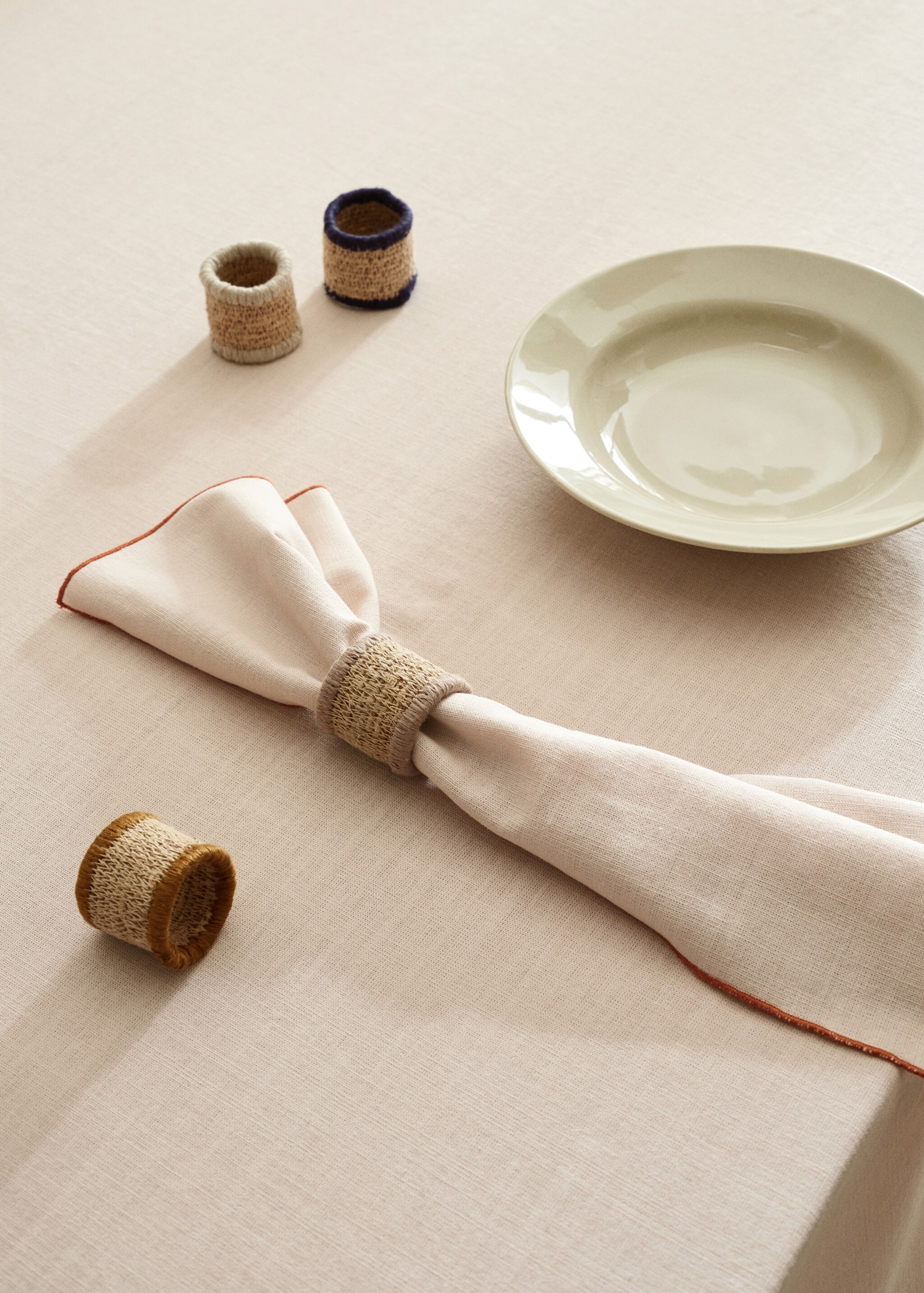 Natural fiber napkin rings (Pack of 4) - General plane