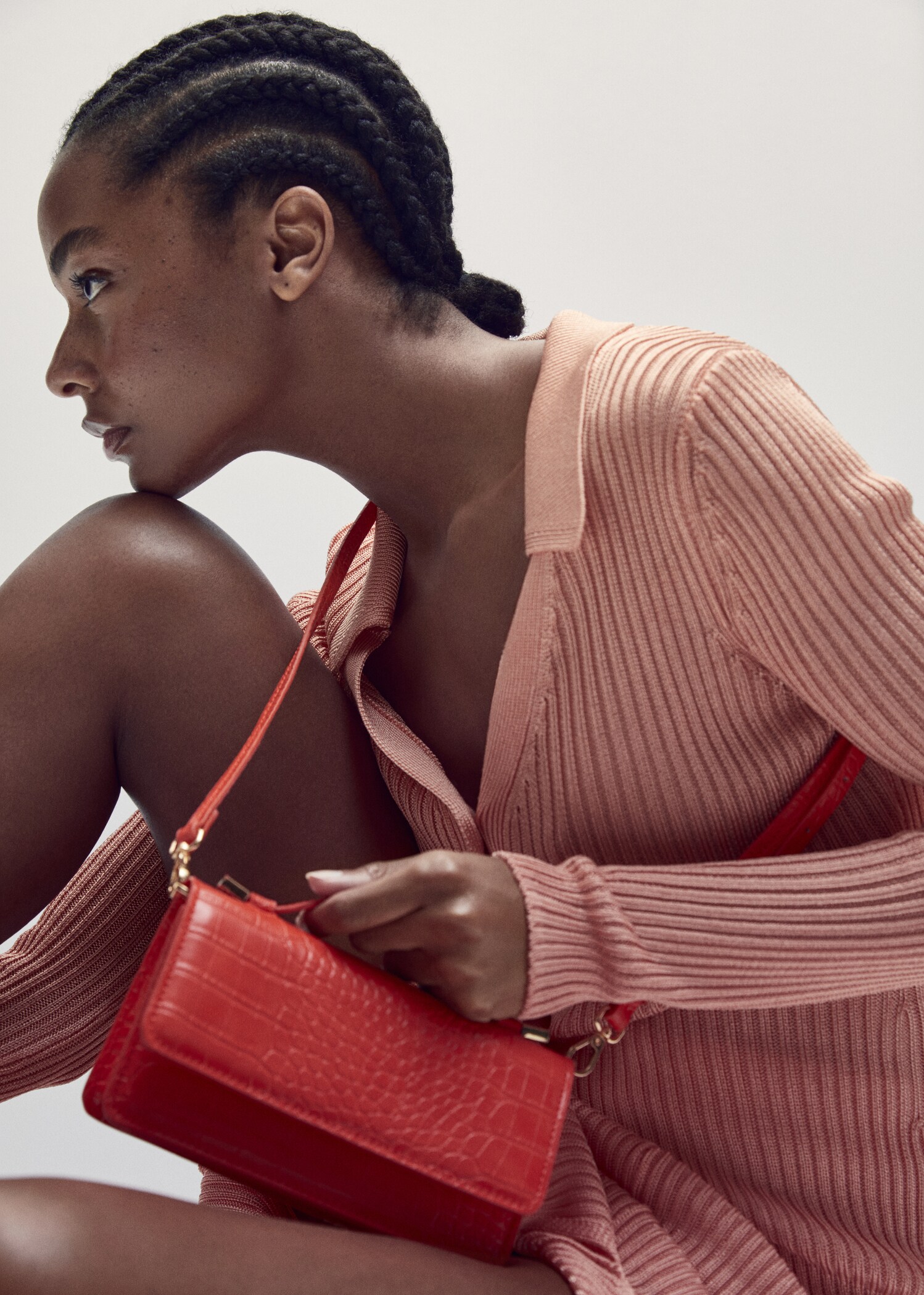 Bolso efecto cocodrilo - Plano general