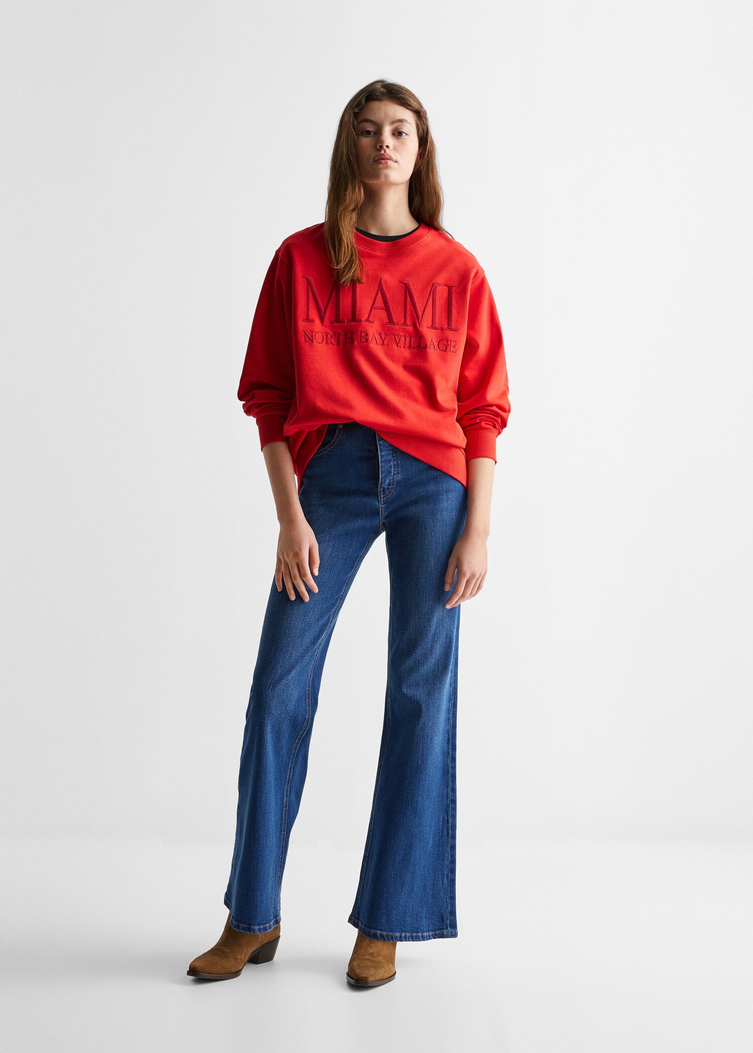 Sweat-shirt brodé coton bio - Plan général