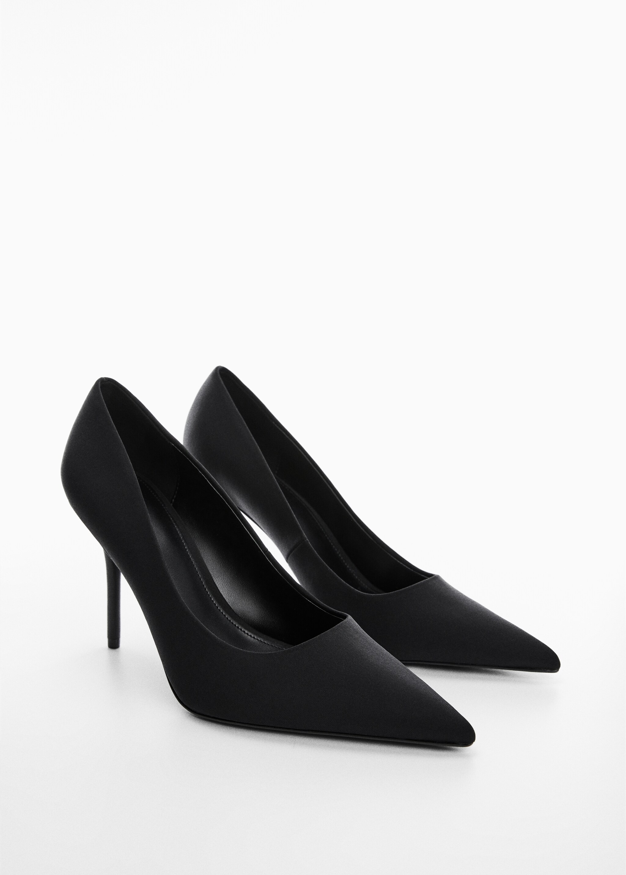 Pointed toe heel shoes - General plane