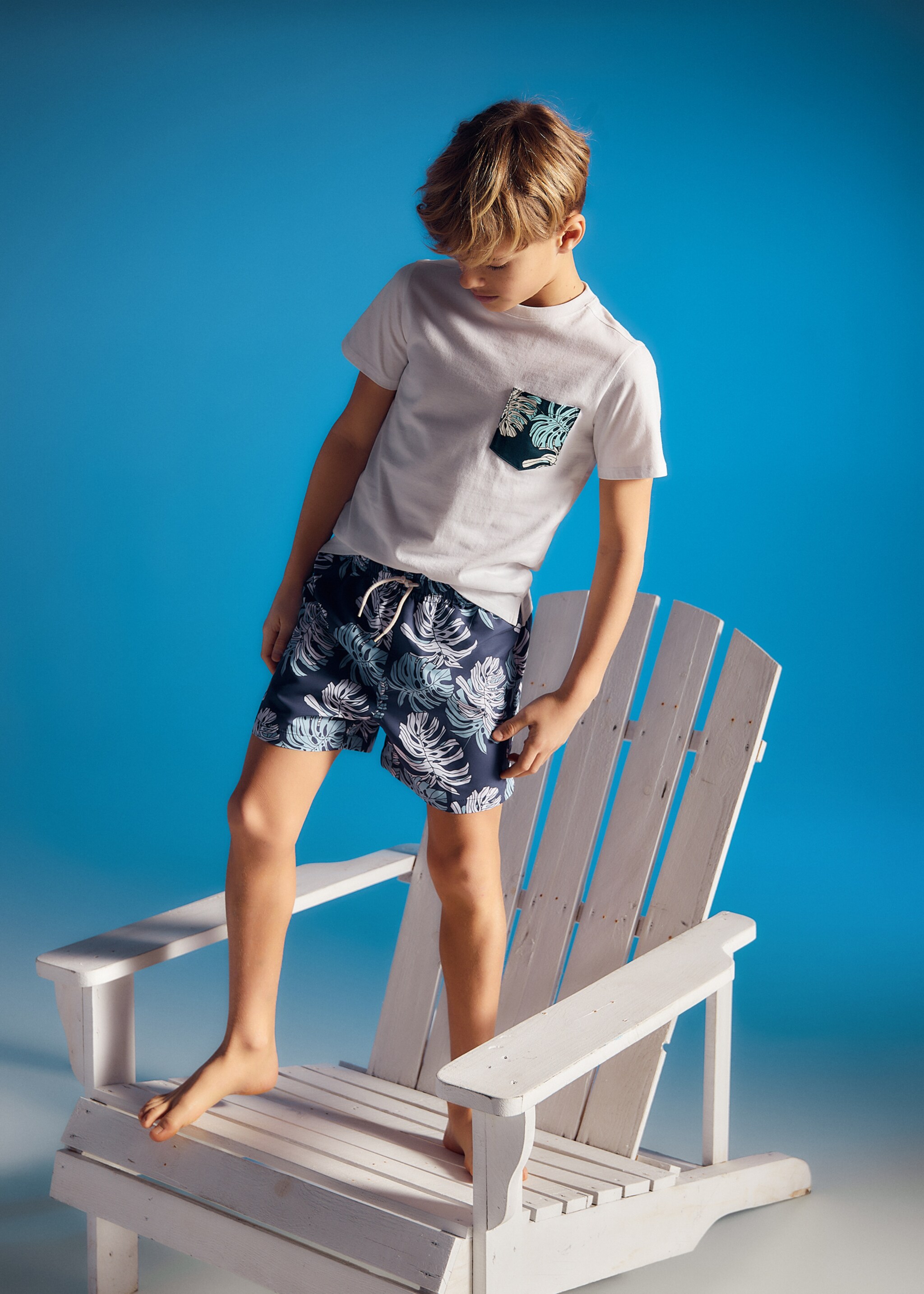 Banyador estampat fulles - Pla general, Blau marí. Ref: 47074409-00.