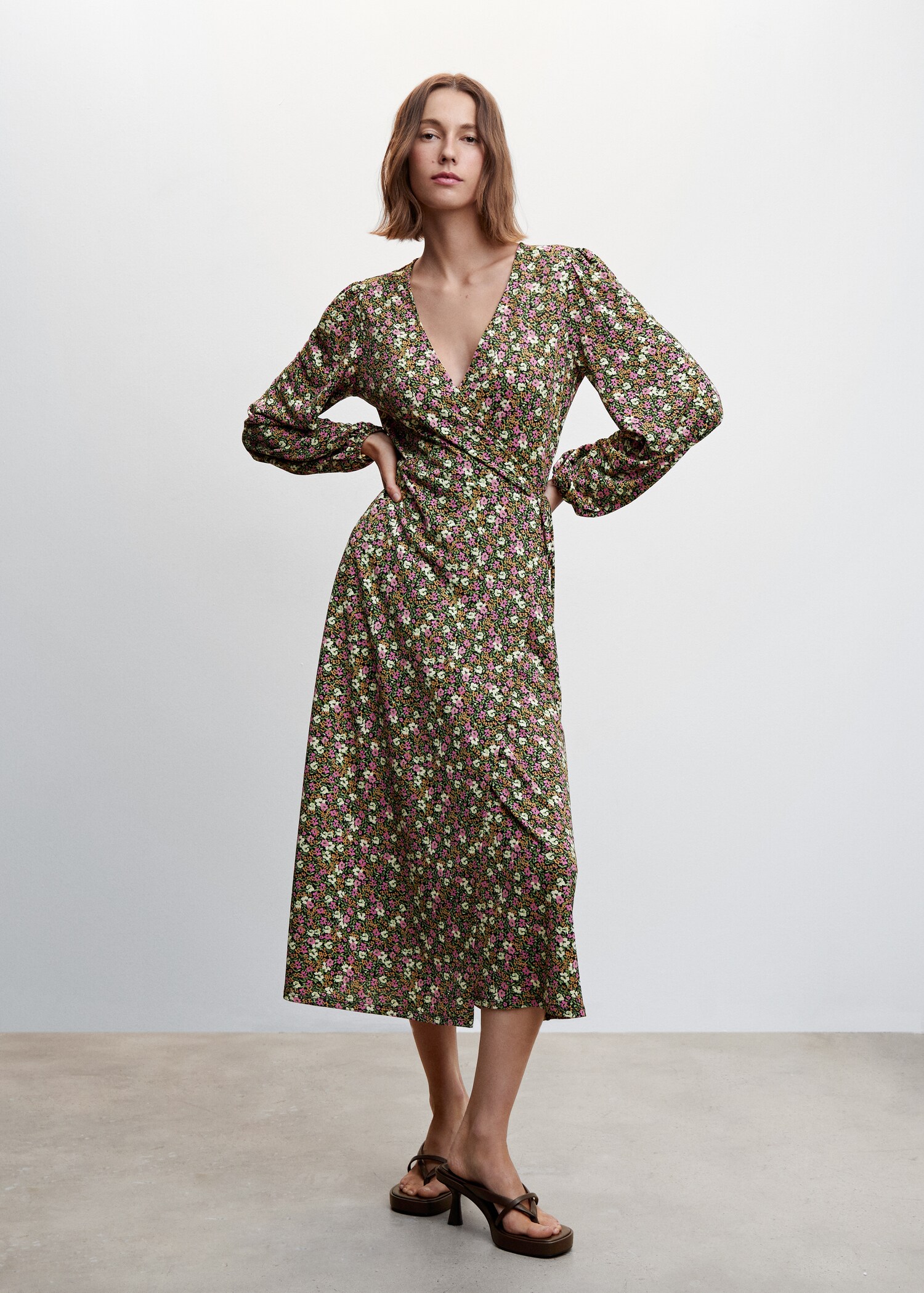 Printed cut-out detail dress - General plane