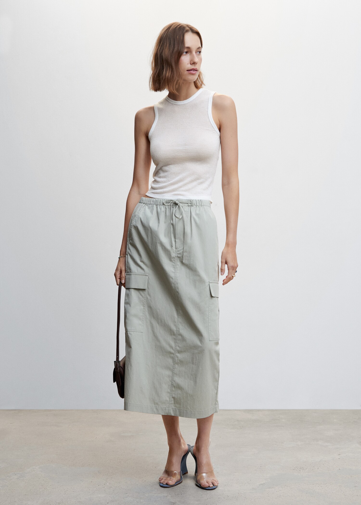 Semi-transparent knitted top - General plane