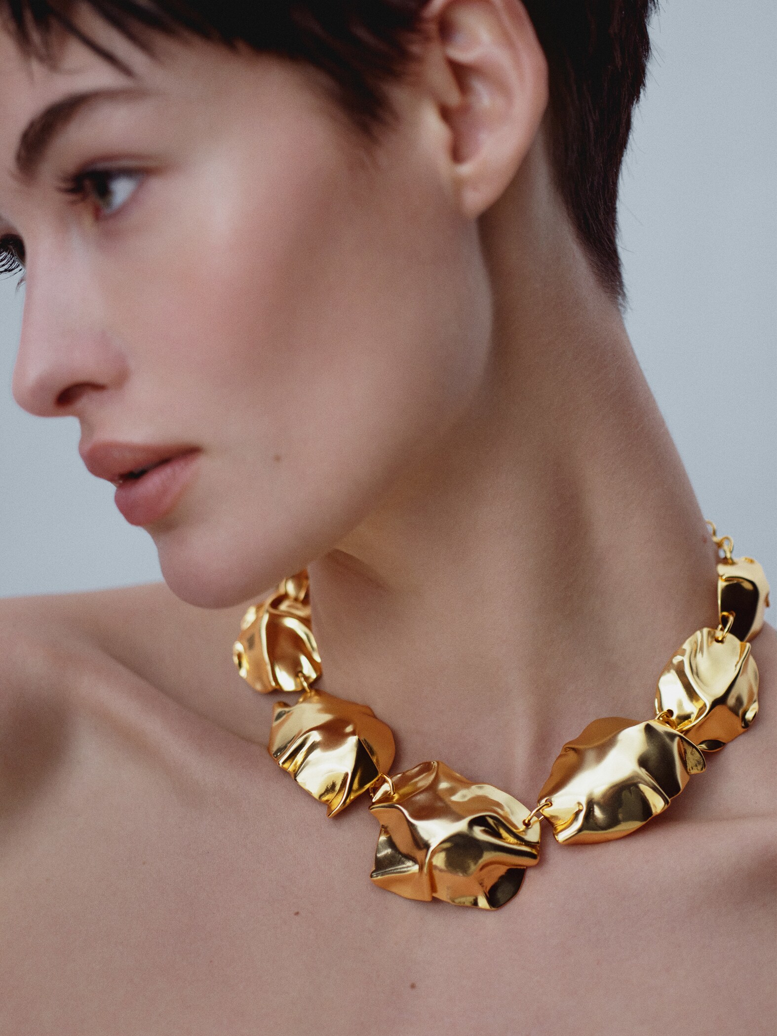 18k textured necklace - General plane