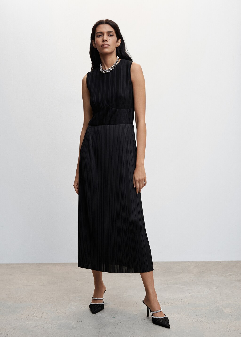 Pleated long dress - Women | MANGO OUTLET USA 