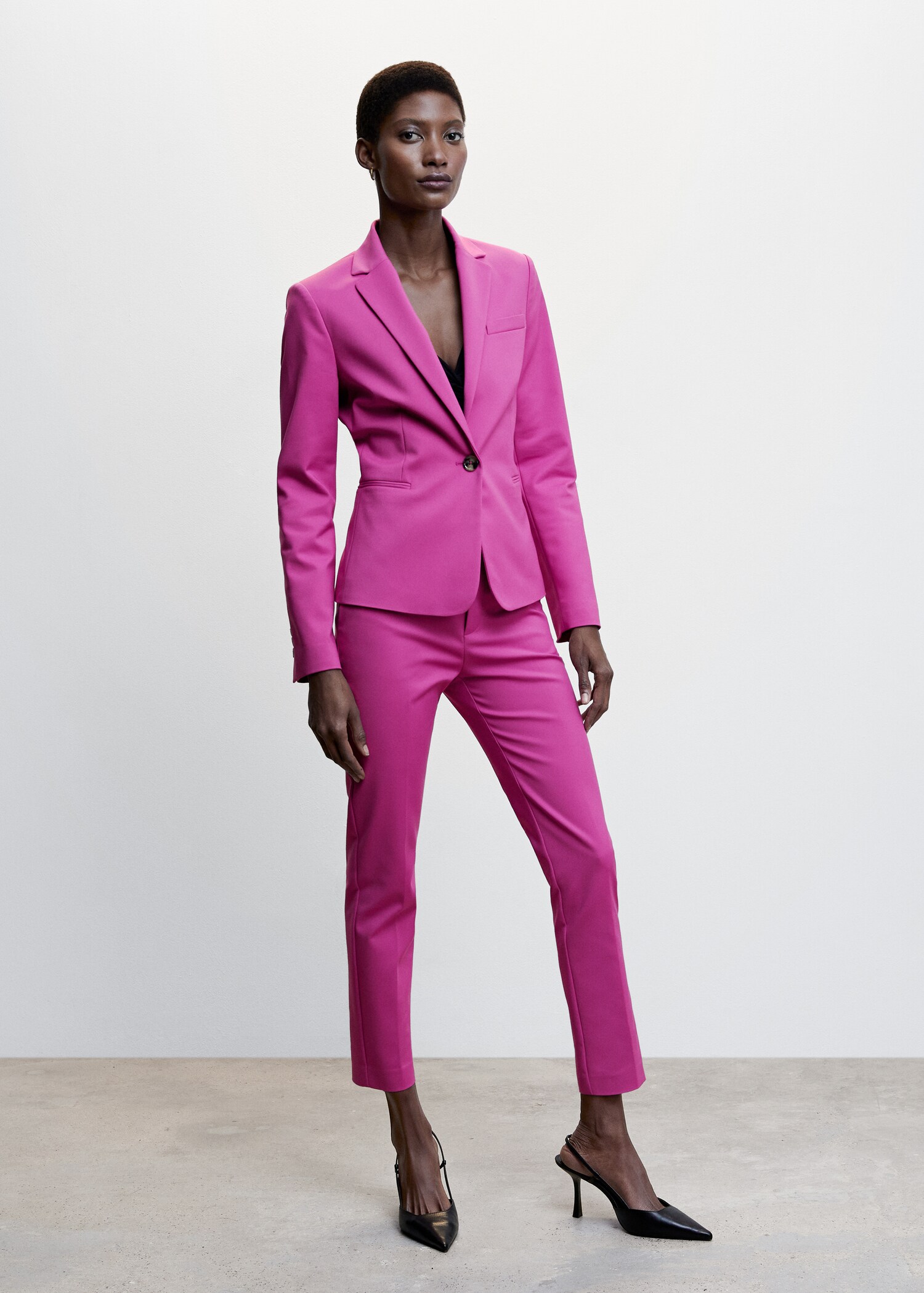 Fitted suit jacket with pocket  - General plane