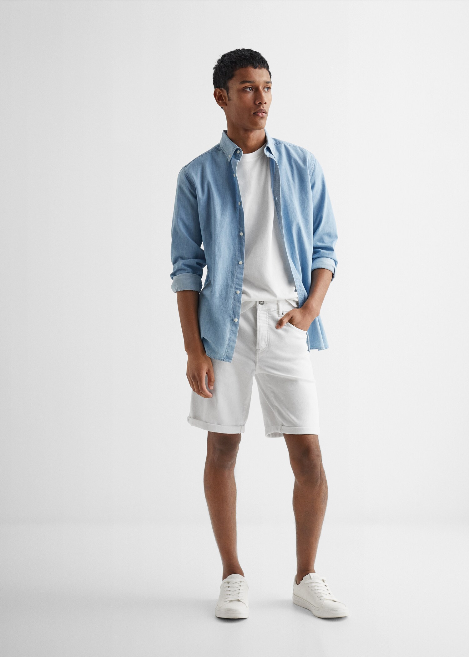 Cotton denim shorts - General plane