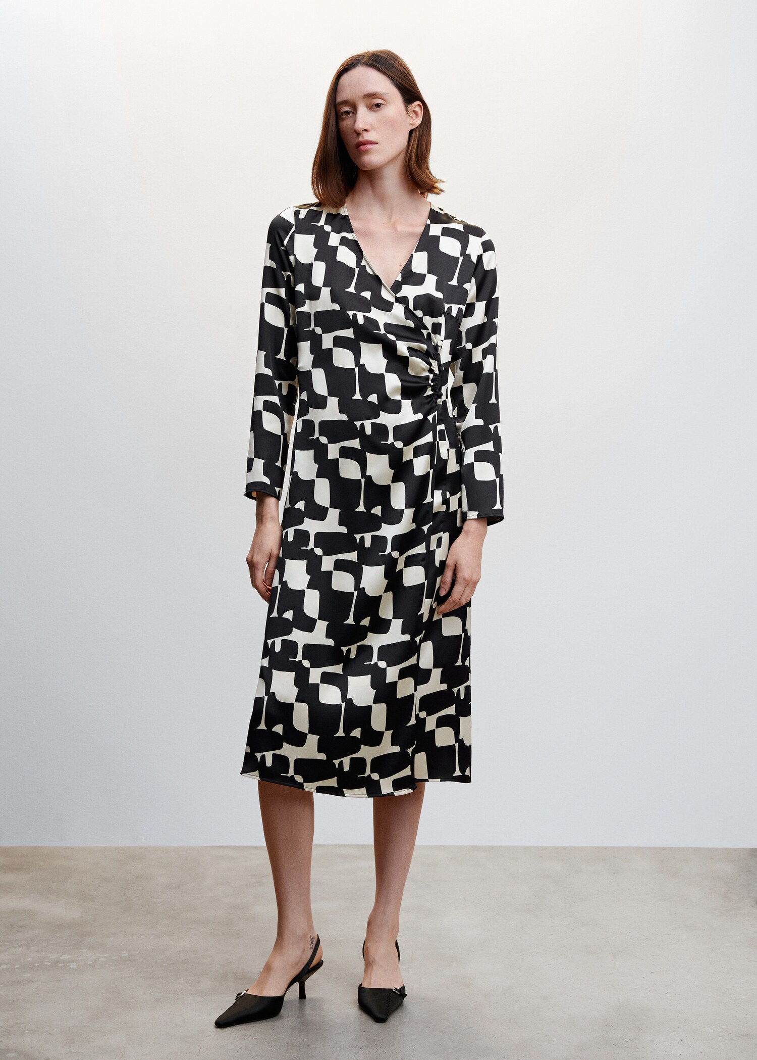 Printed satin dress - General plane