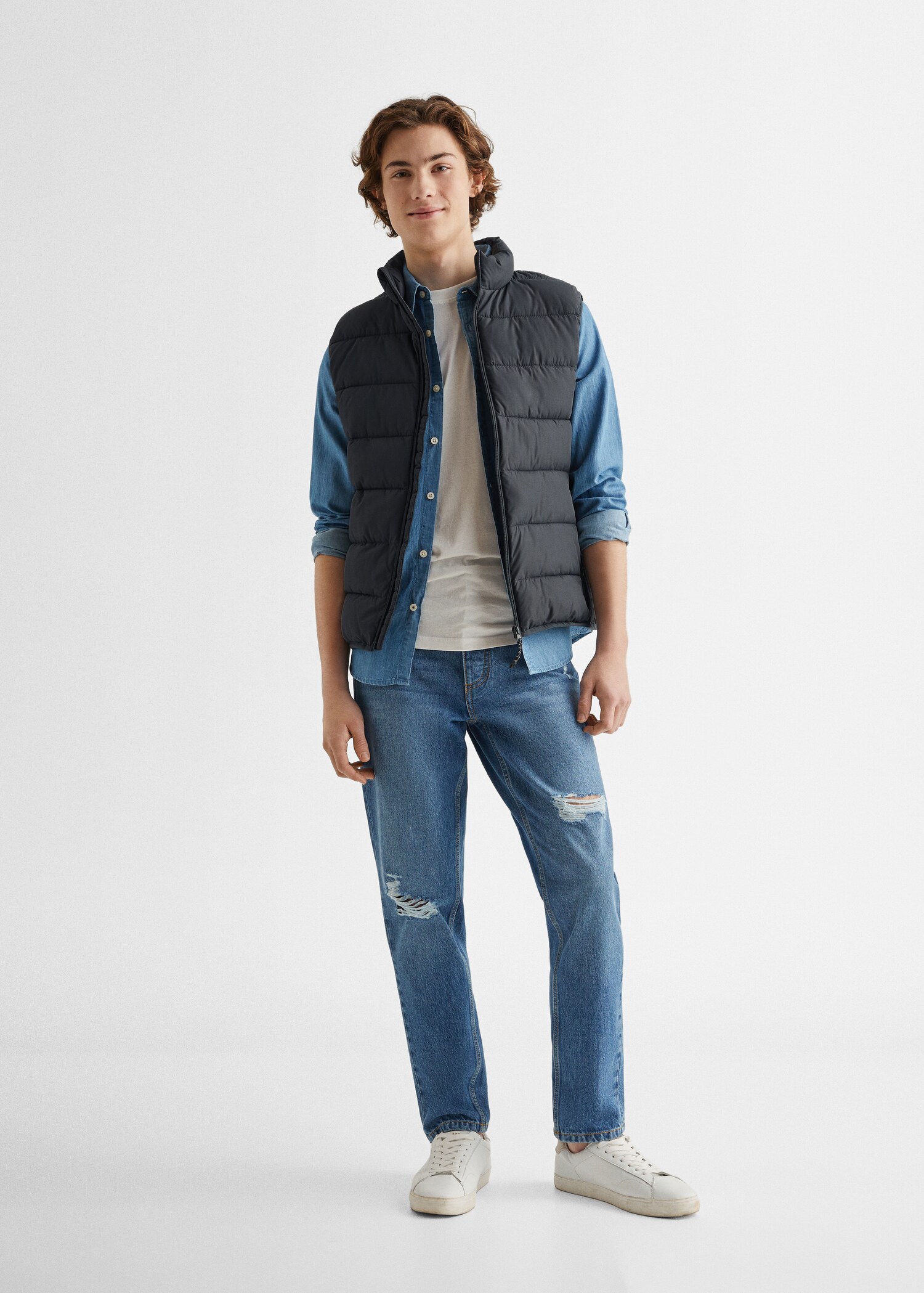 Feather gilet - General plane