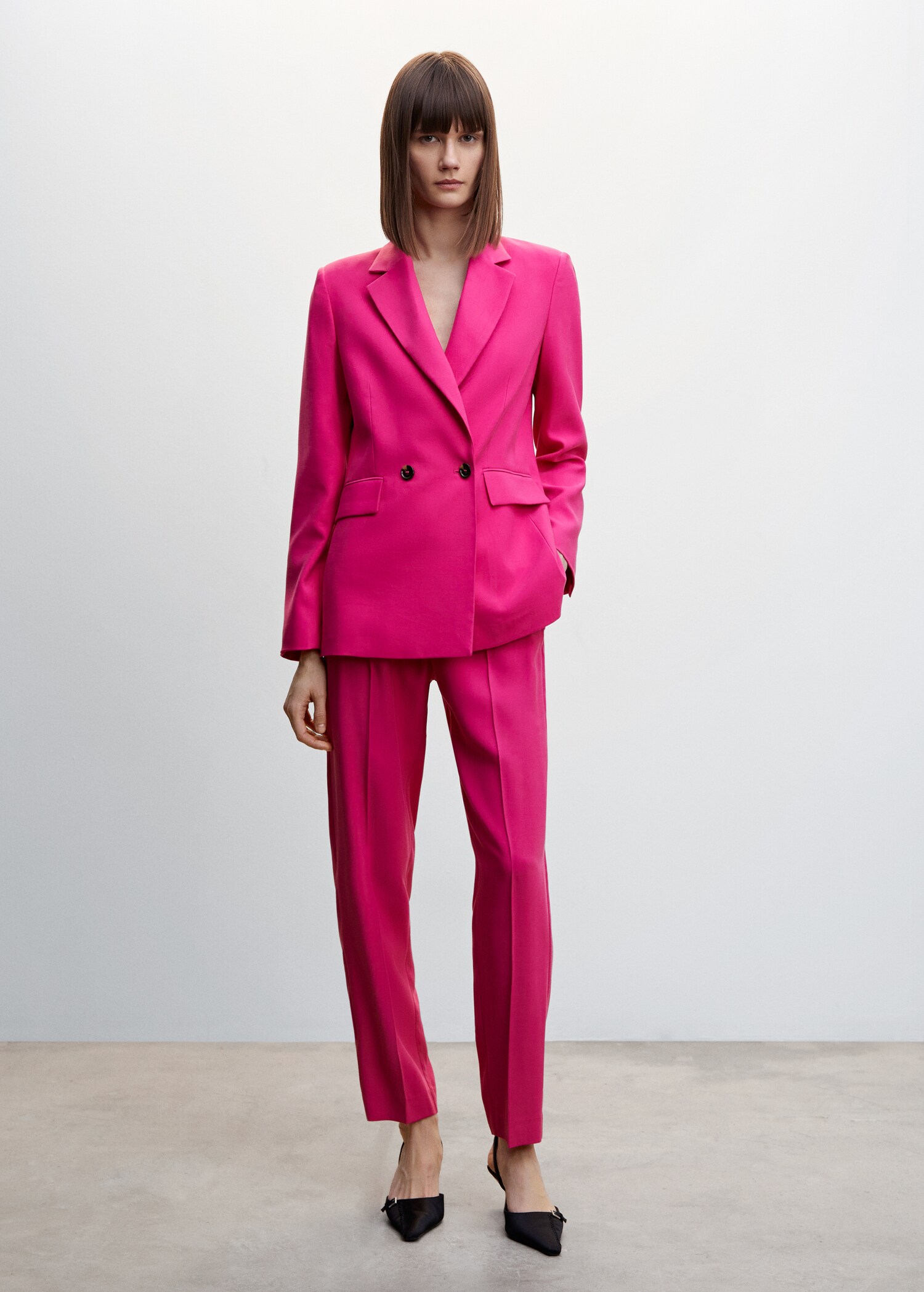 Double-breasted suit blazer - General plane