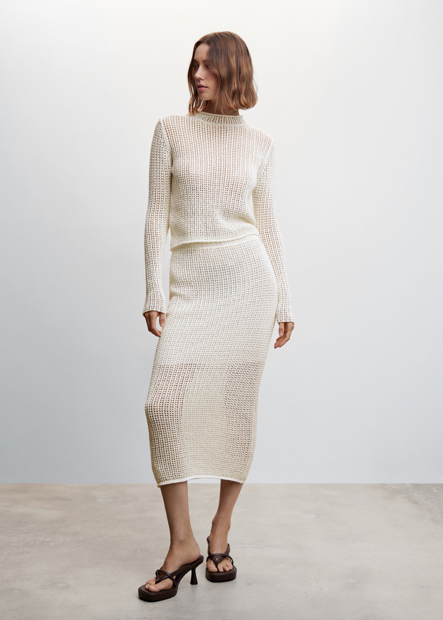 Openwork knitted skirt - General plane