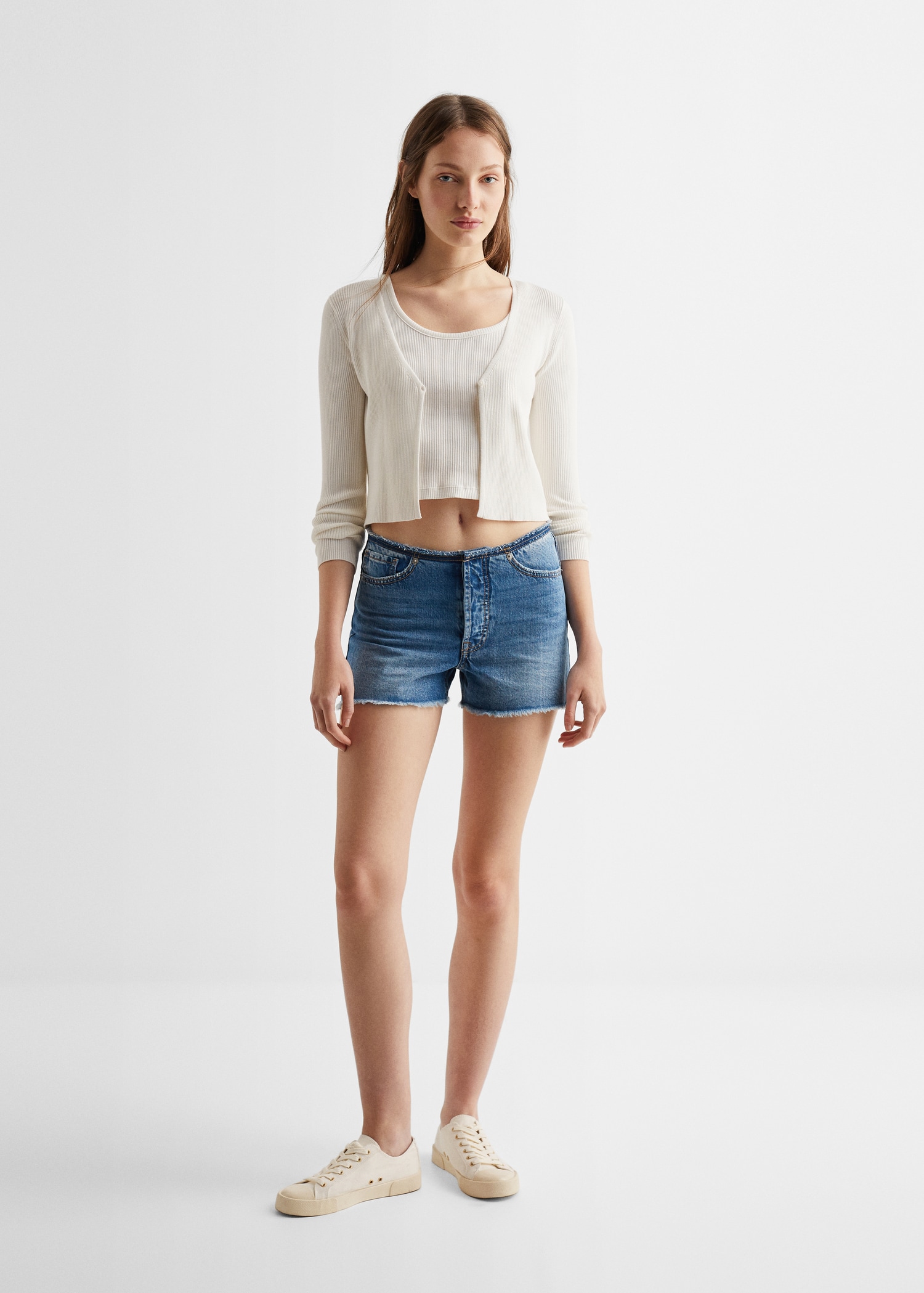 Crop Top Girl In Short Denim Shorts Medium-waist Denim Shorts