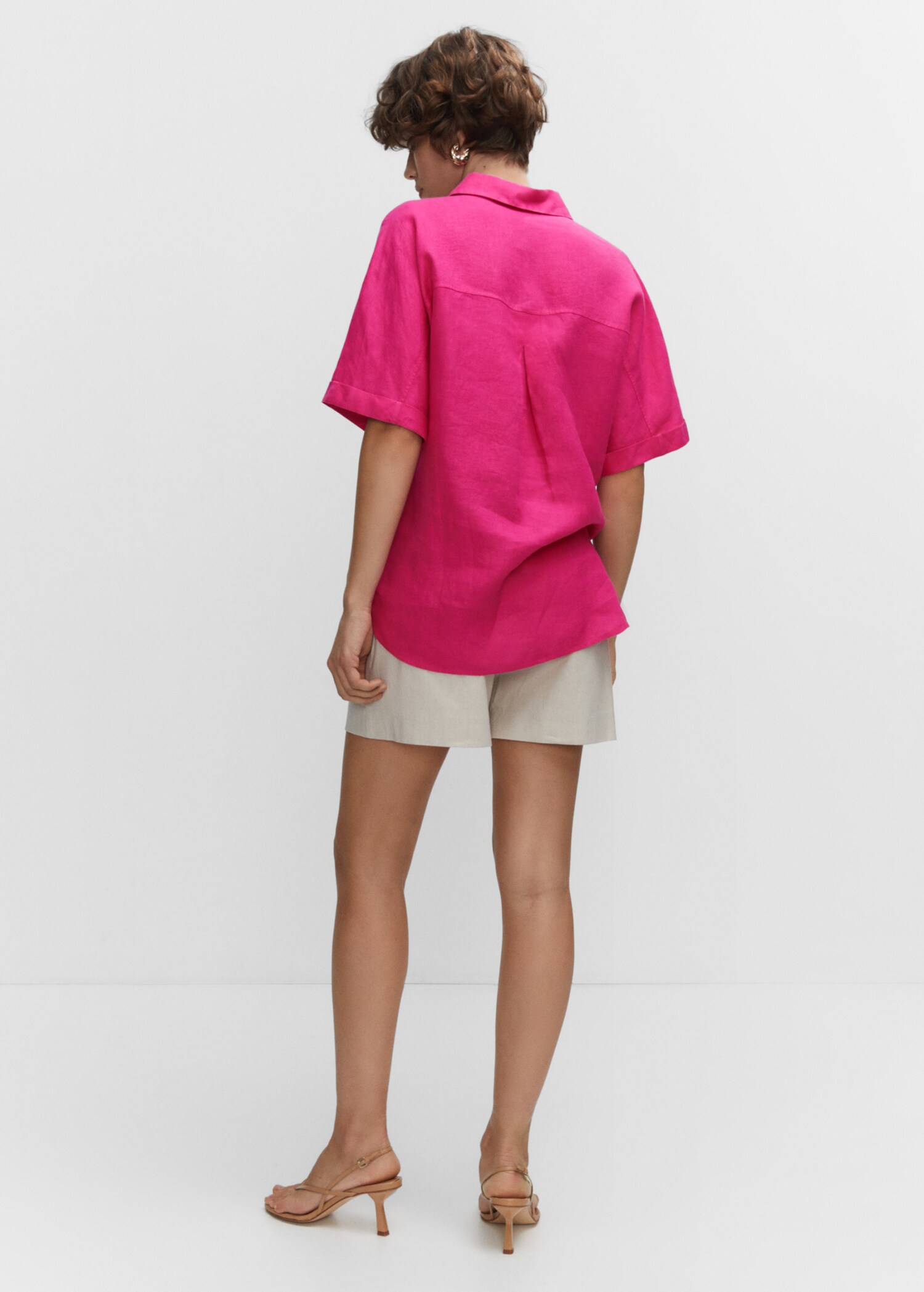 Leinen-Hemdbluse mit Tasche - Rückseite des Artikels