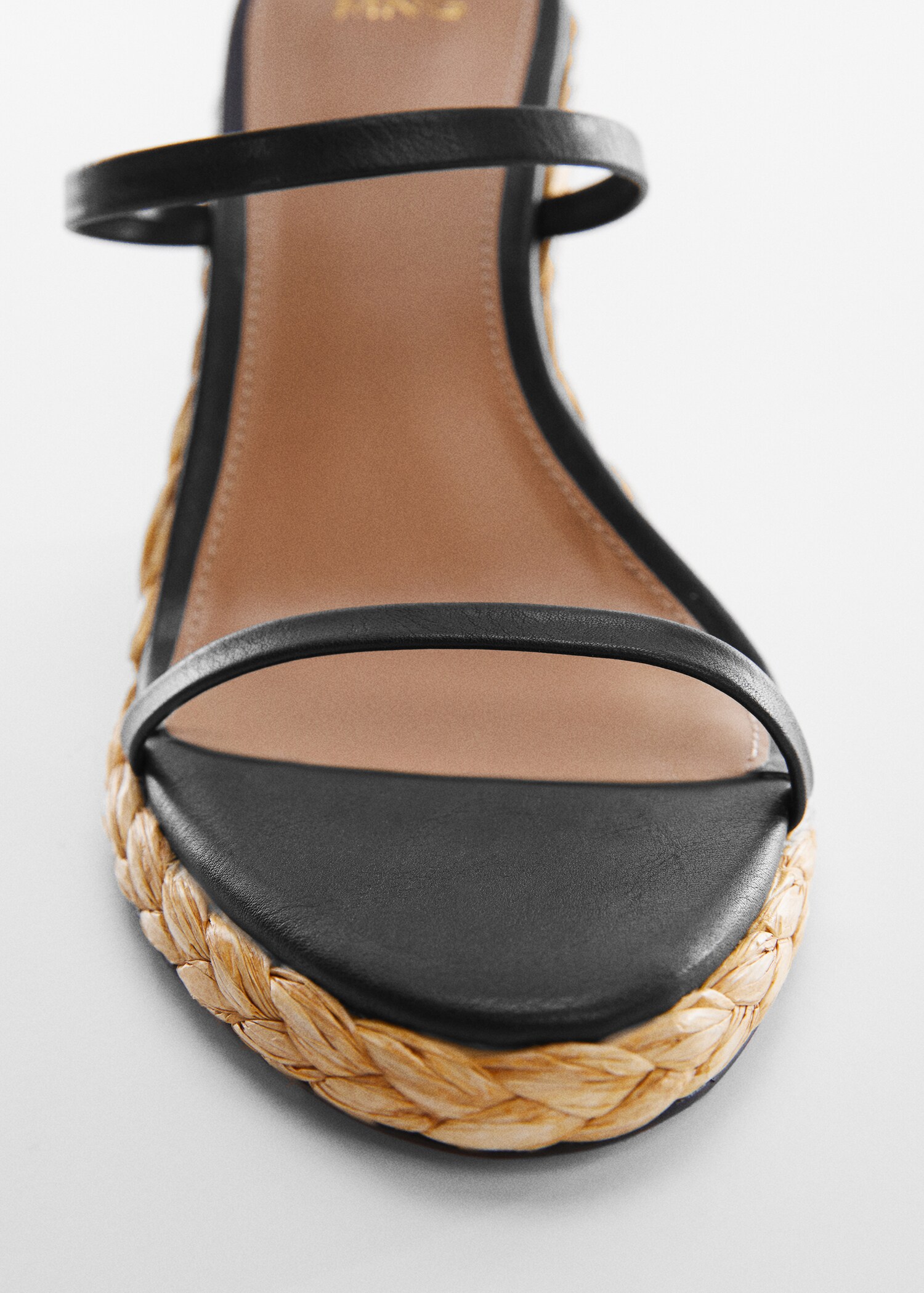 Gevlochten sandalen met sleehak - Detail van het artikel 2