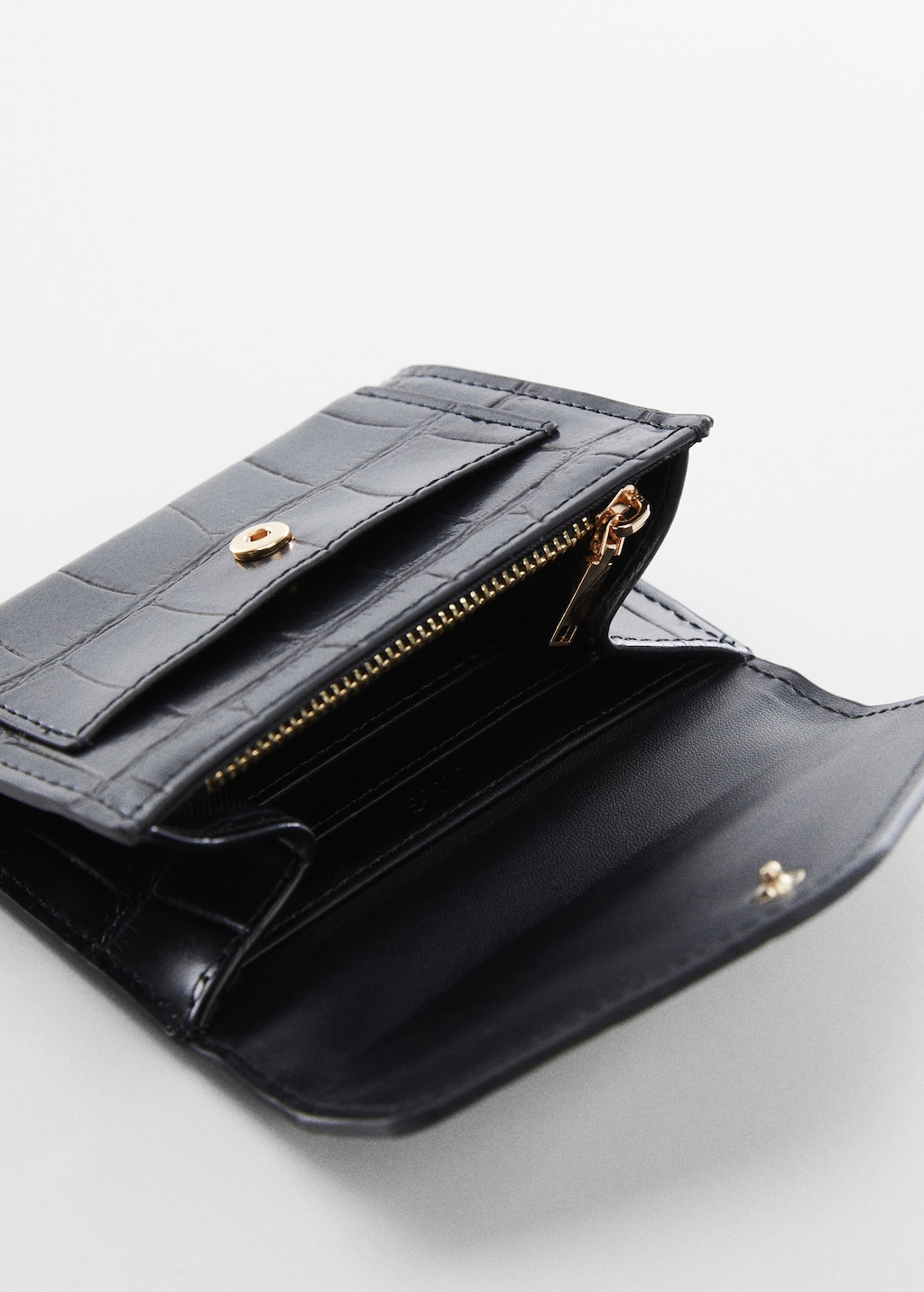 Croc effect purse deals