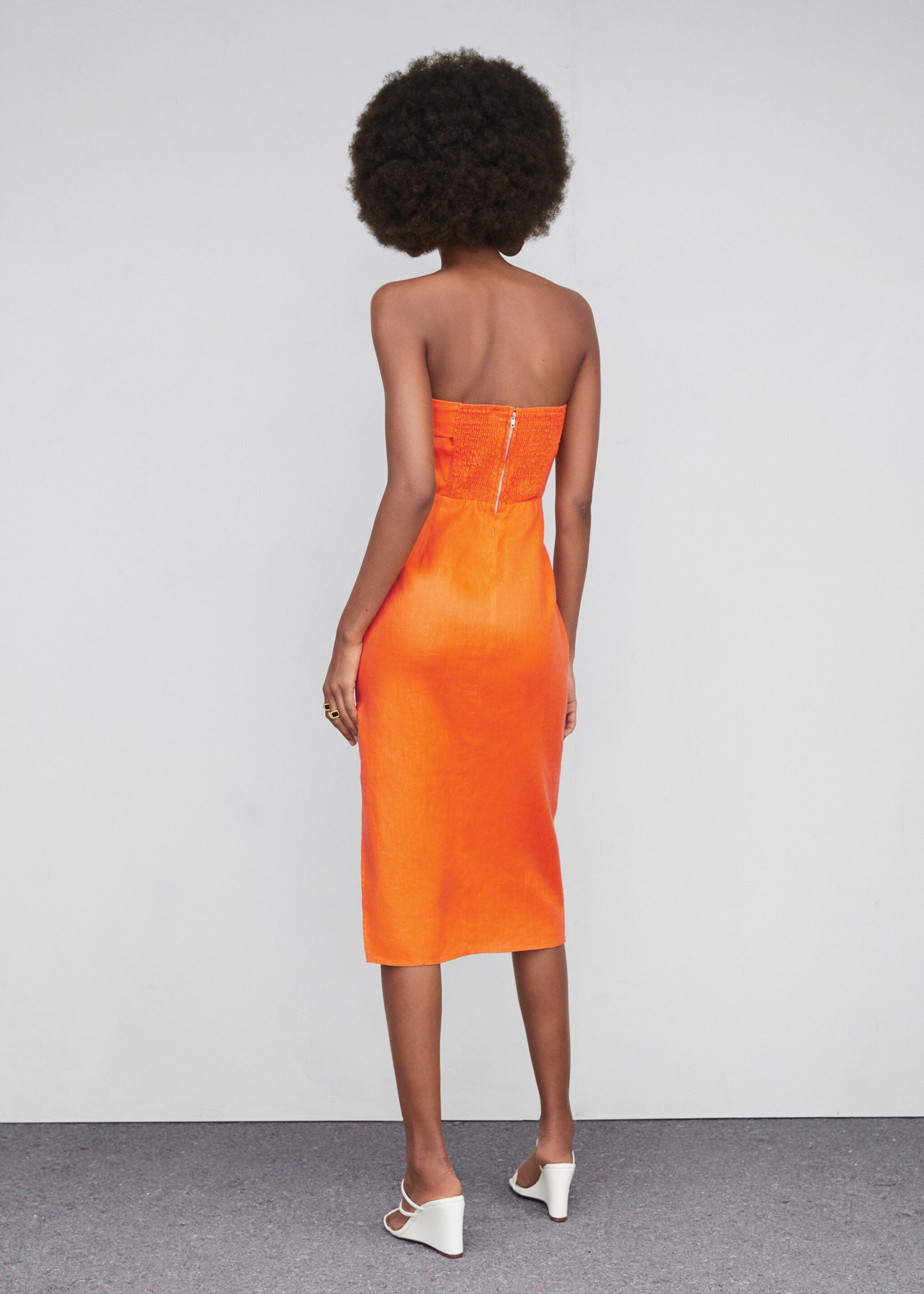 Strapless linen dress - Reverse of the article, Orange. Ref: 57000227-00.