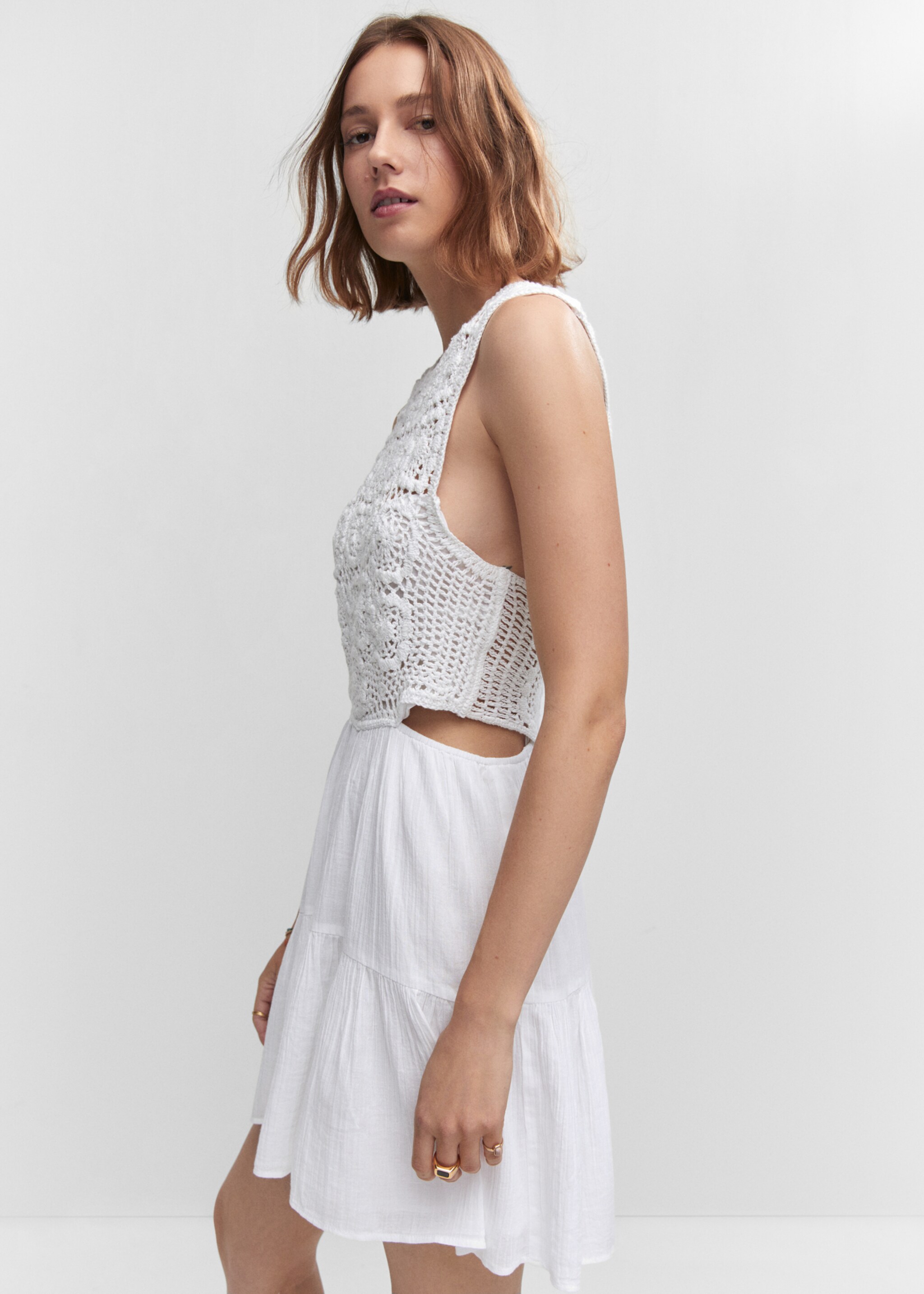 Crochet dress with openings - Details of the article 2, White. Ref: 57000244-00.