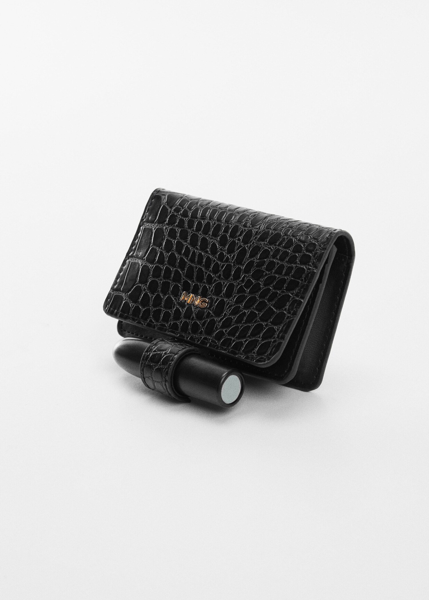Billetera efecto animal print - Plano medio