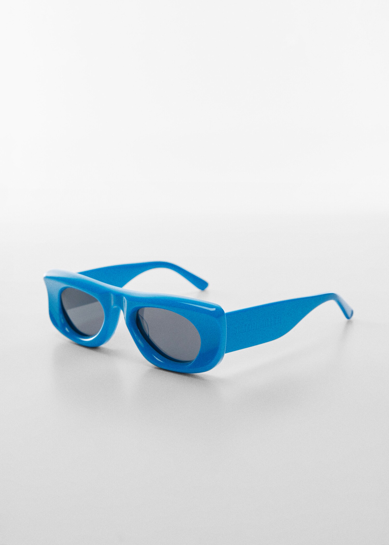 Gafas de sol montura volumen - Plano medio