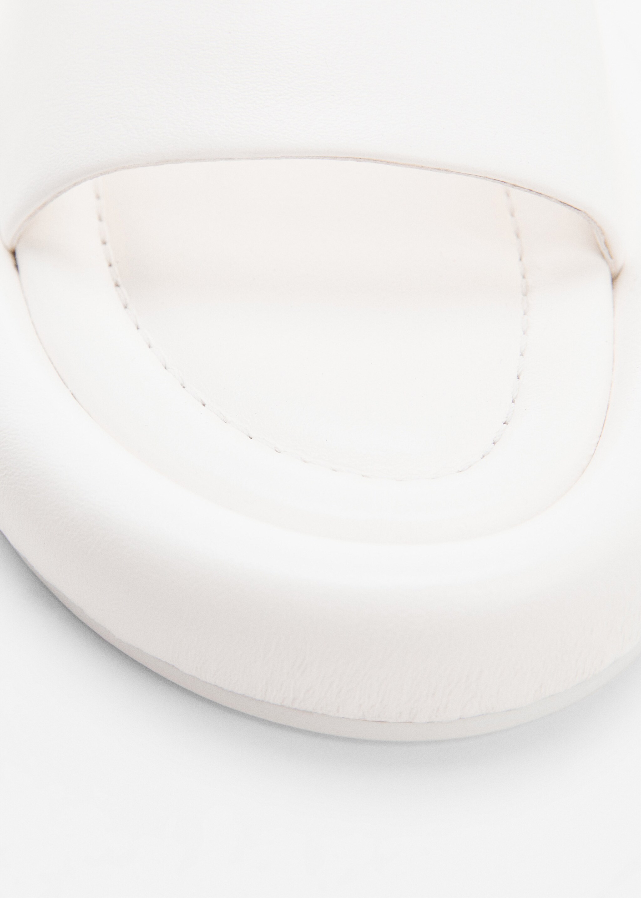 Leather sandals with a wide strap - Details of the article 1, White. Ref: 57000345-00.