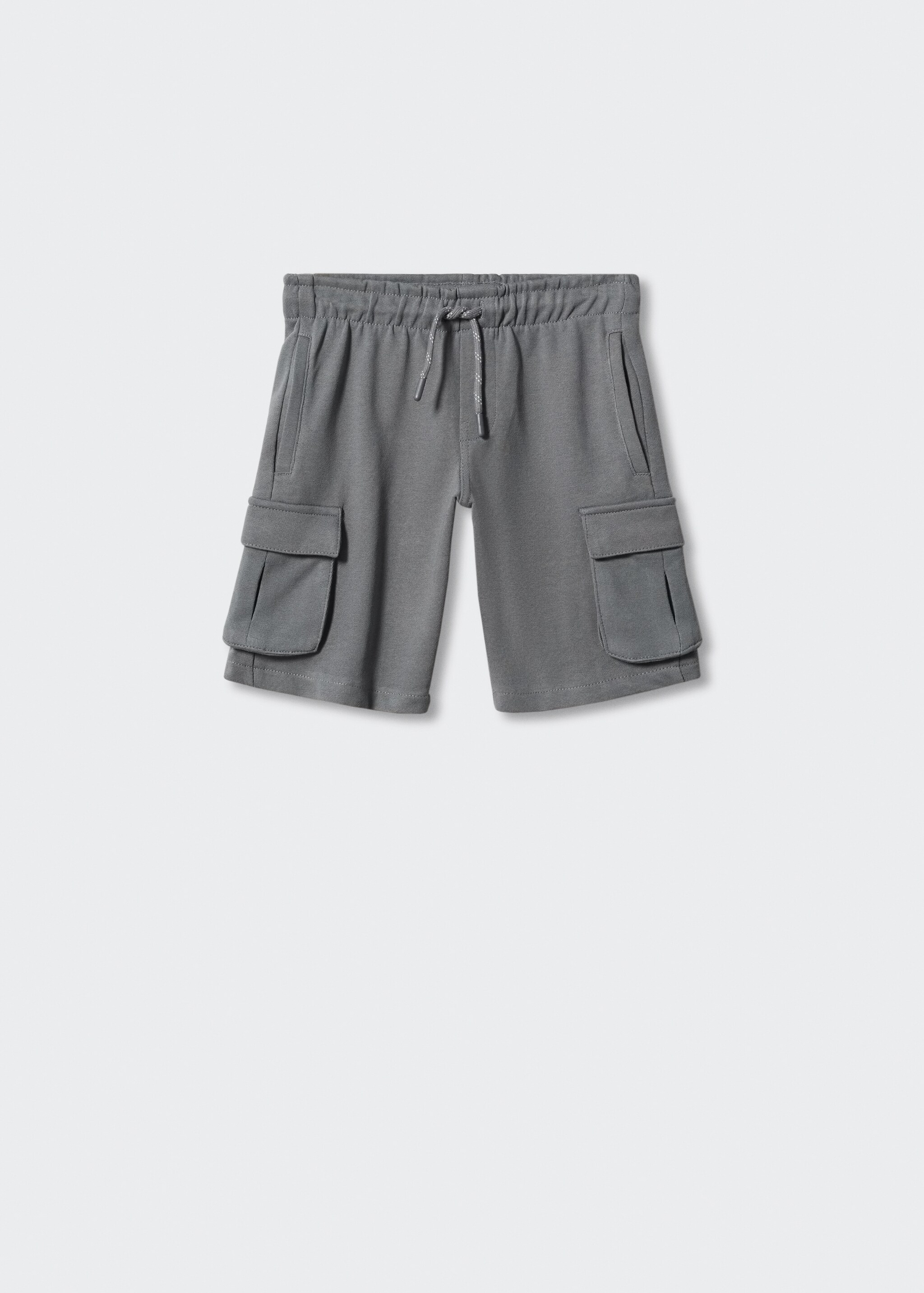 Cargo pockets Bermuda shorts - Article without model