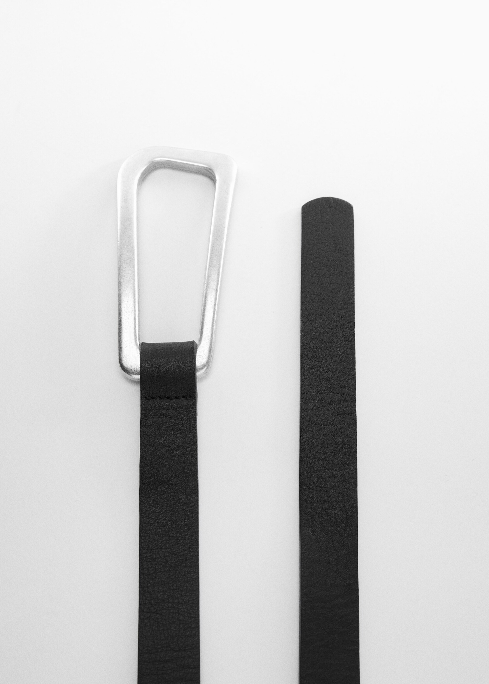 Irregular maxi belt with buckle - Details of the article 1