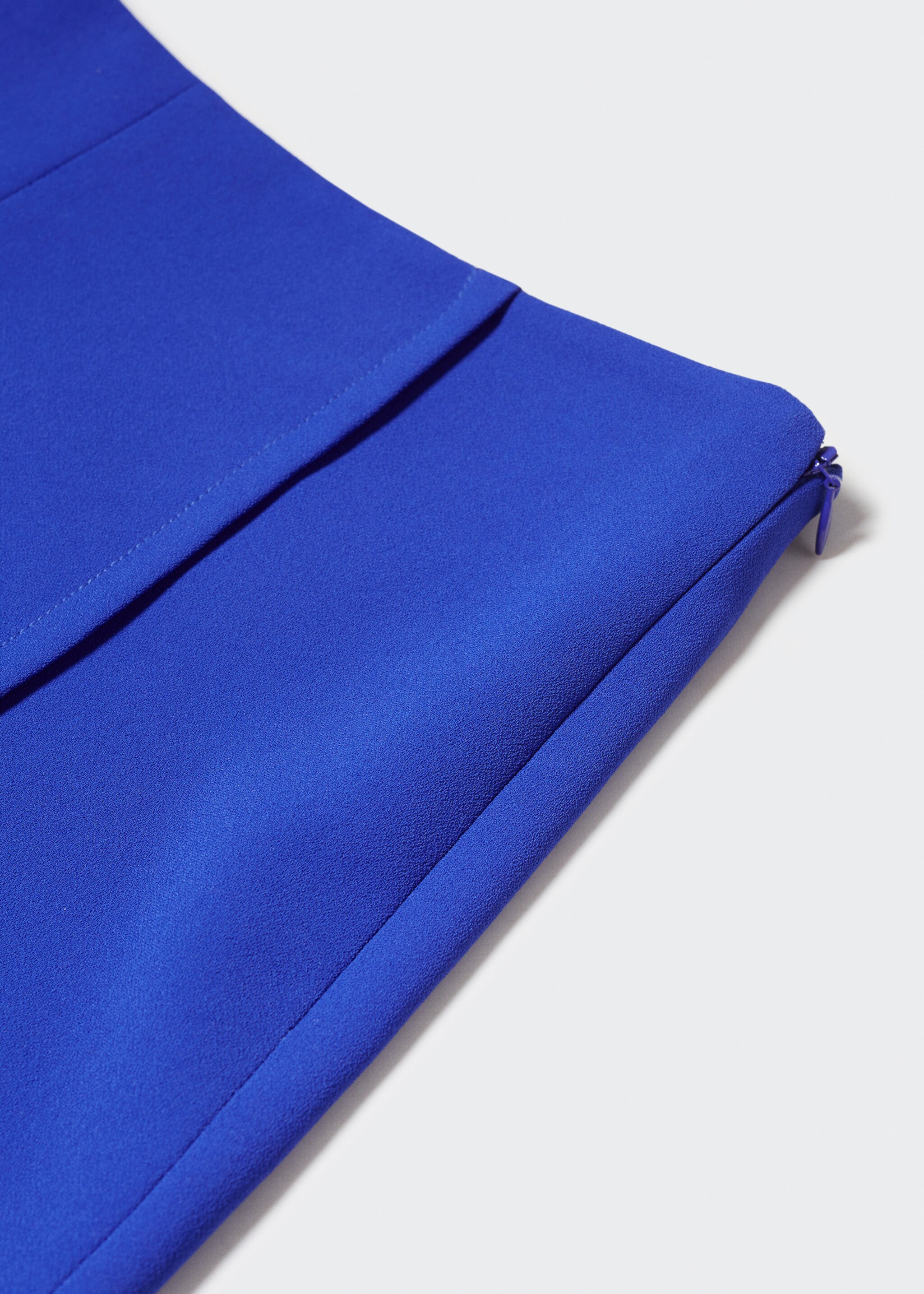 Gerade Shorts mit hoher Taille - Detail des Artikels 8