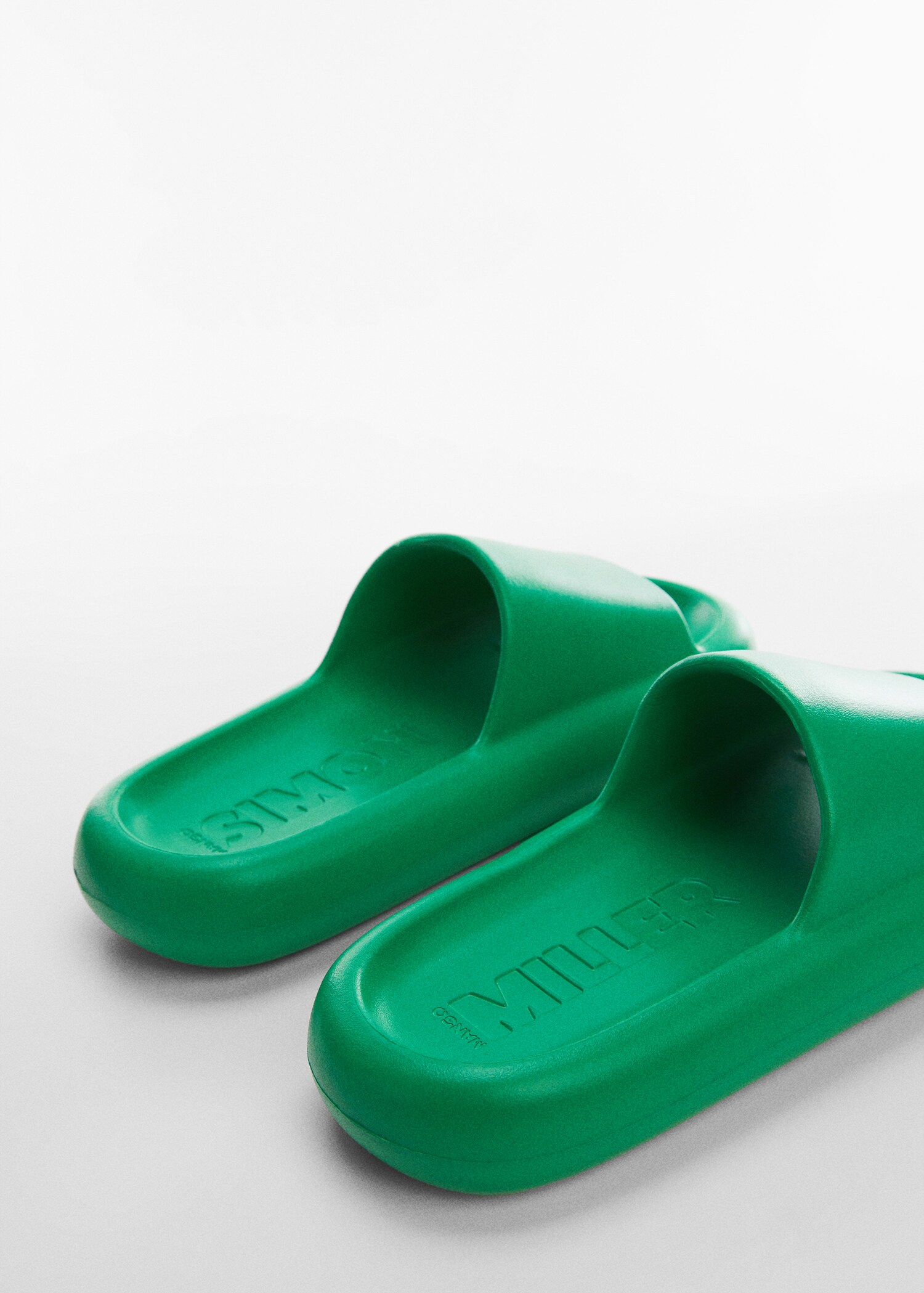 Platåsandal - Detaljer om artikeln 1