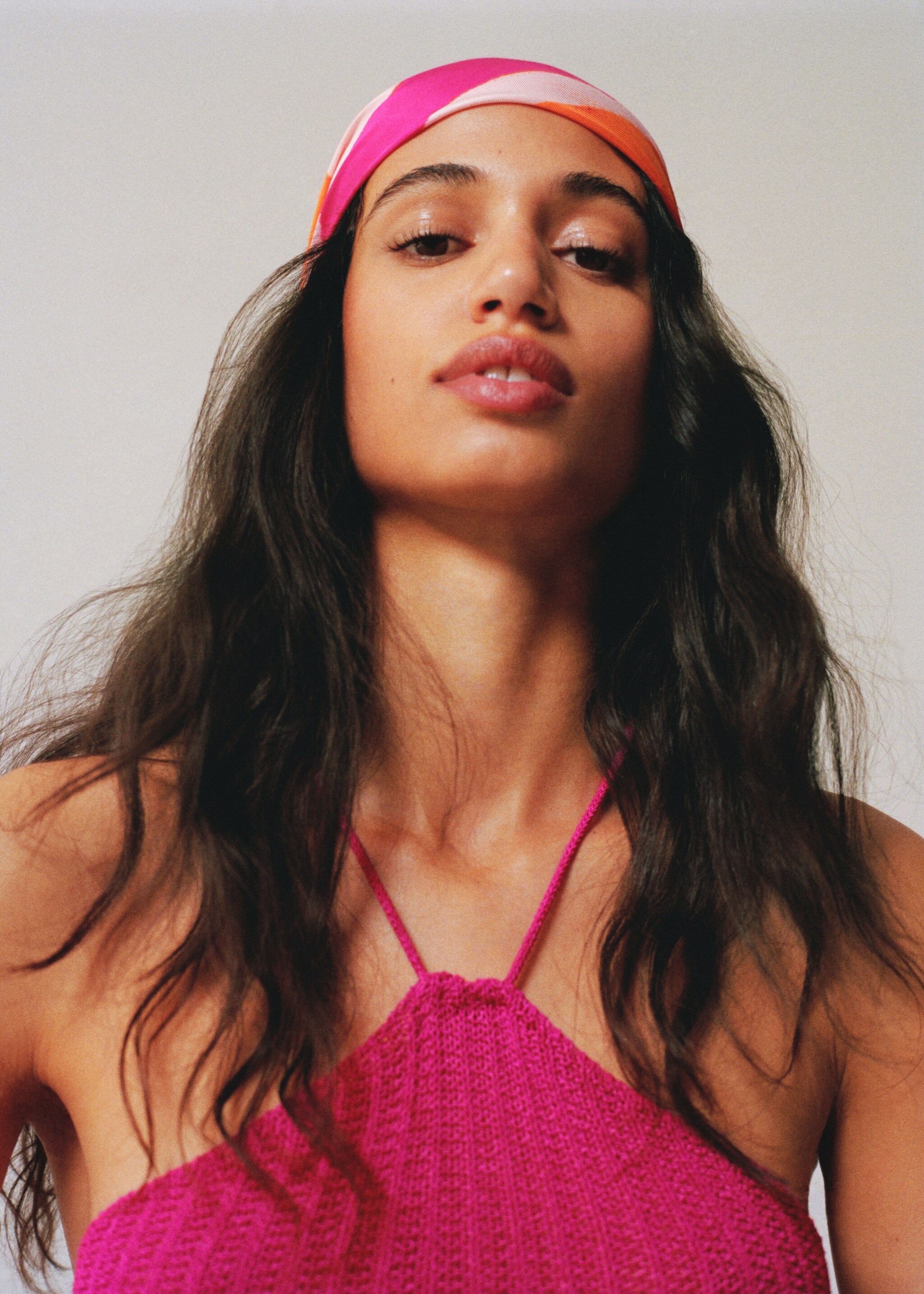 Halter-neck crochet dress - Details of the article 7, Fuchsia. Ref: 57000455-00.