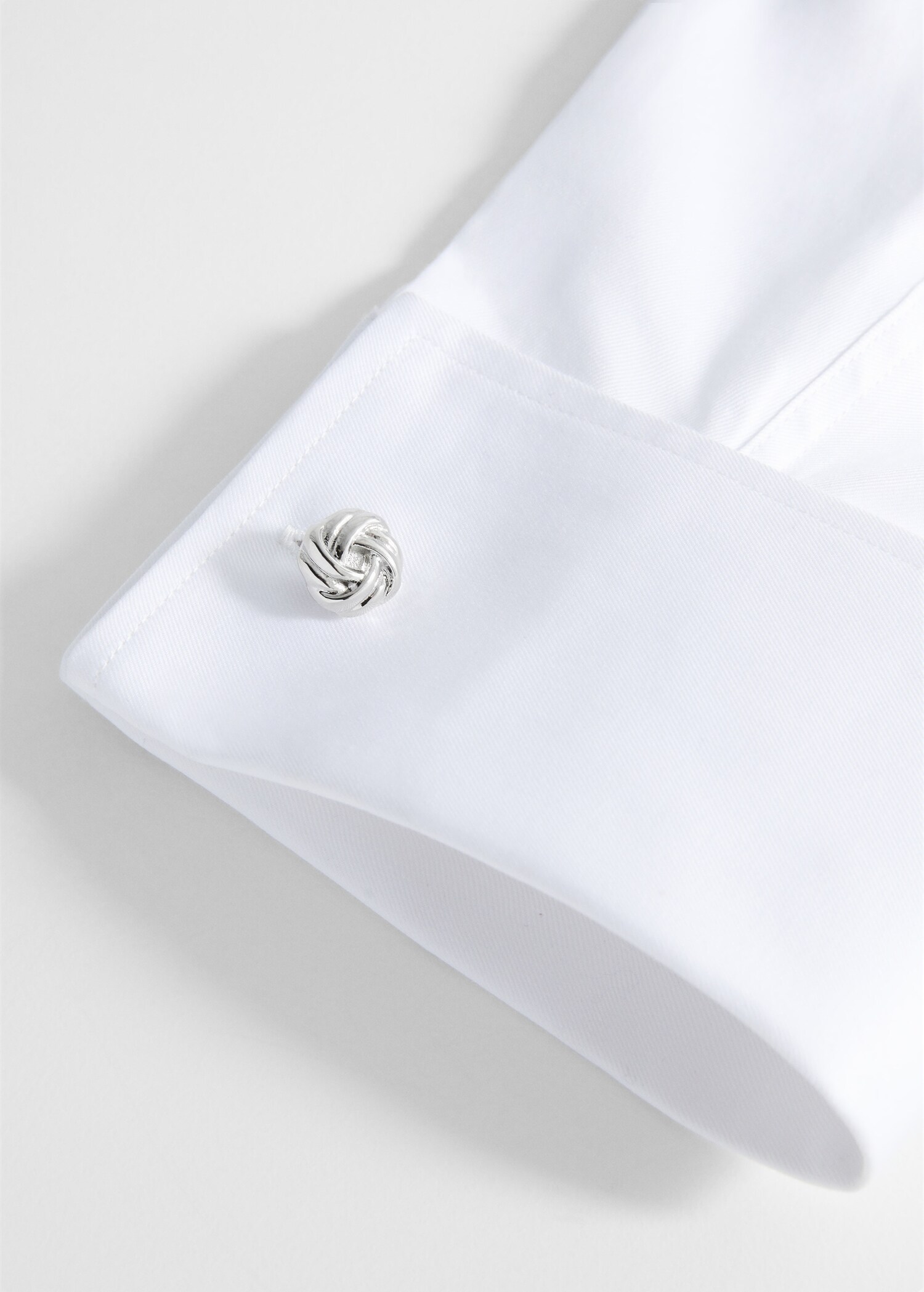 100% copper cufflinks with knot detail - Details of the article 1