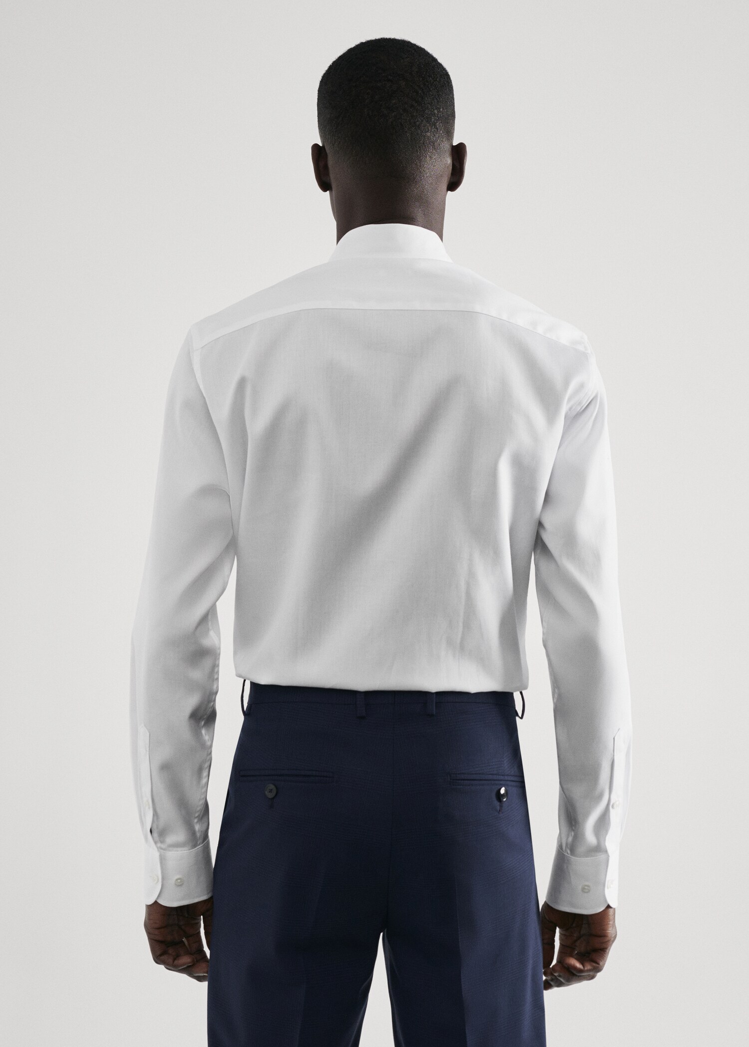 Camisa traje regular fit estructura - Reverso del artículo