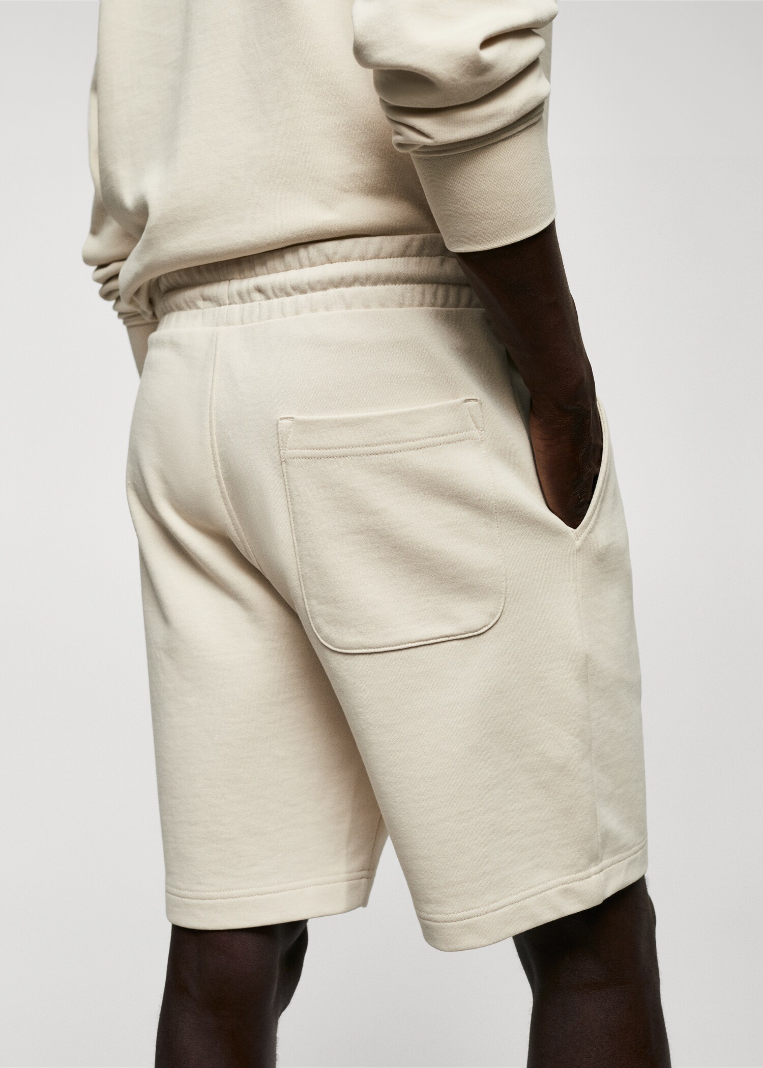 Jogger cotton Bermuda shorts - Details of the article 6