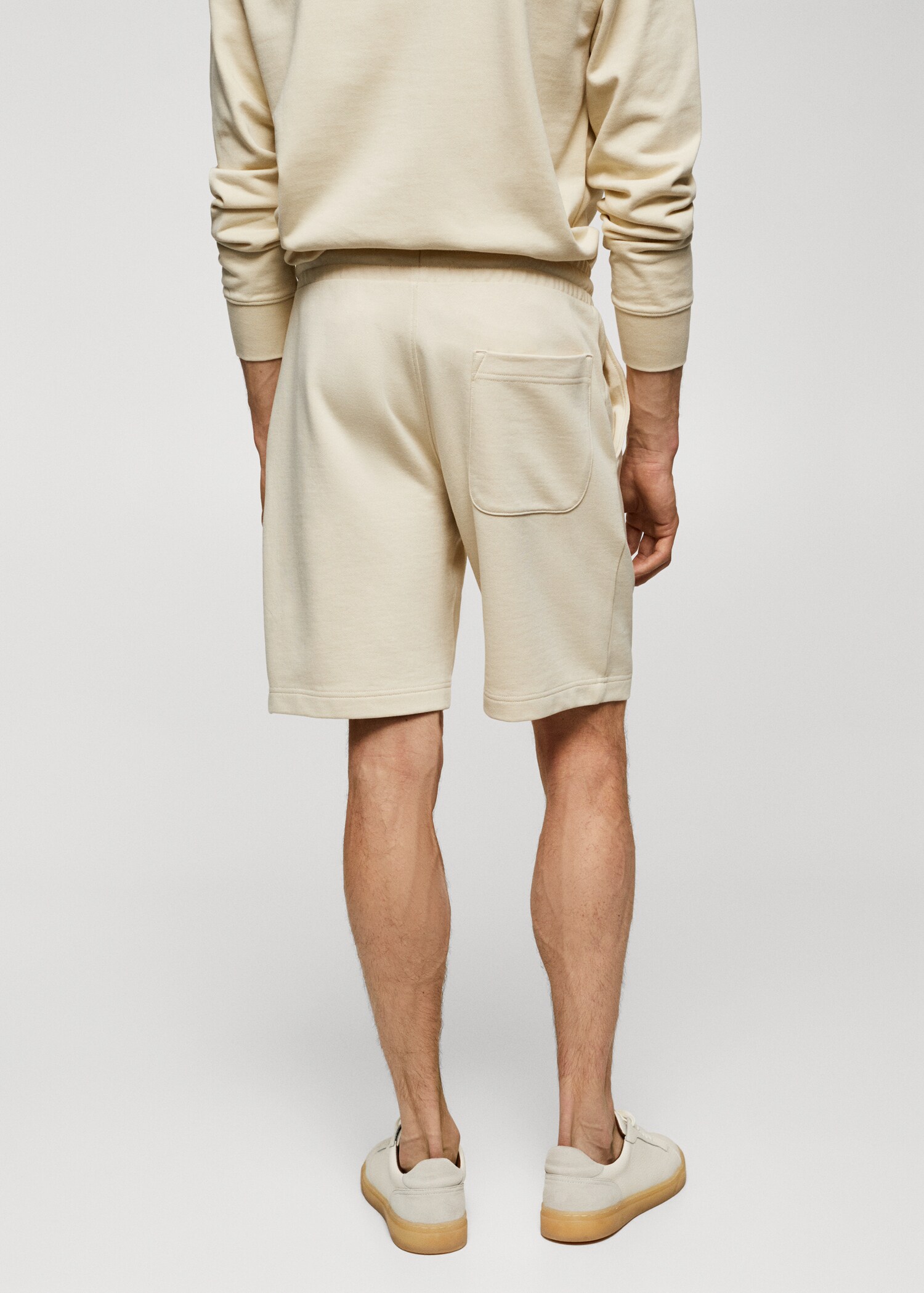 Jogger cotton Bermuda shorts - Reverse of the article