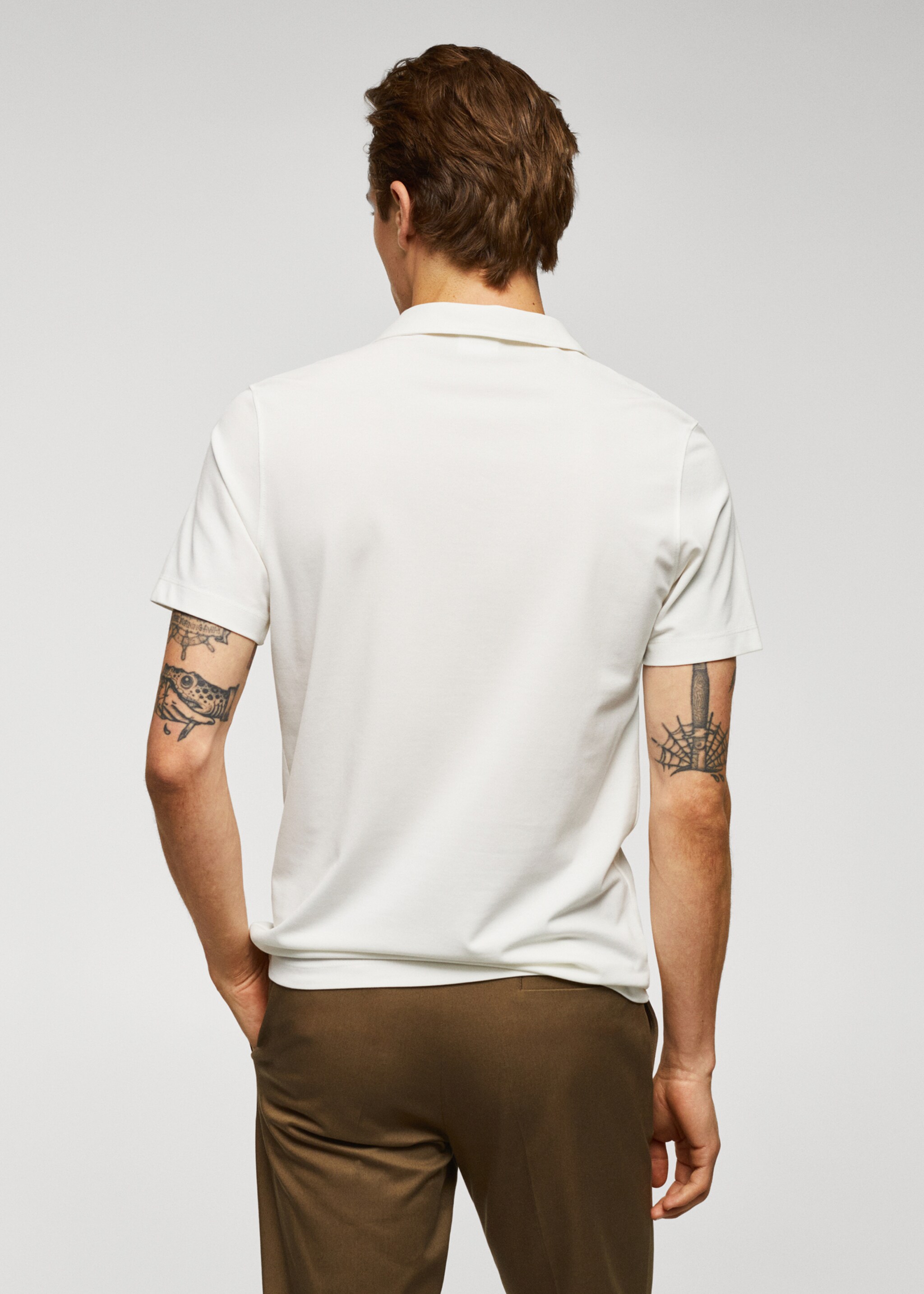 Polo slim fit algodón piqué textura - Reverso del artículo, Blanco roto. Ref: 57000777-00.
