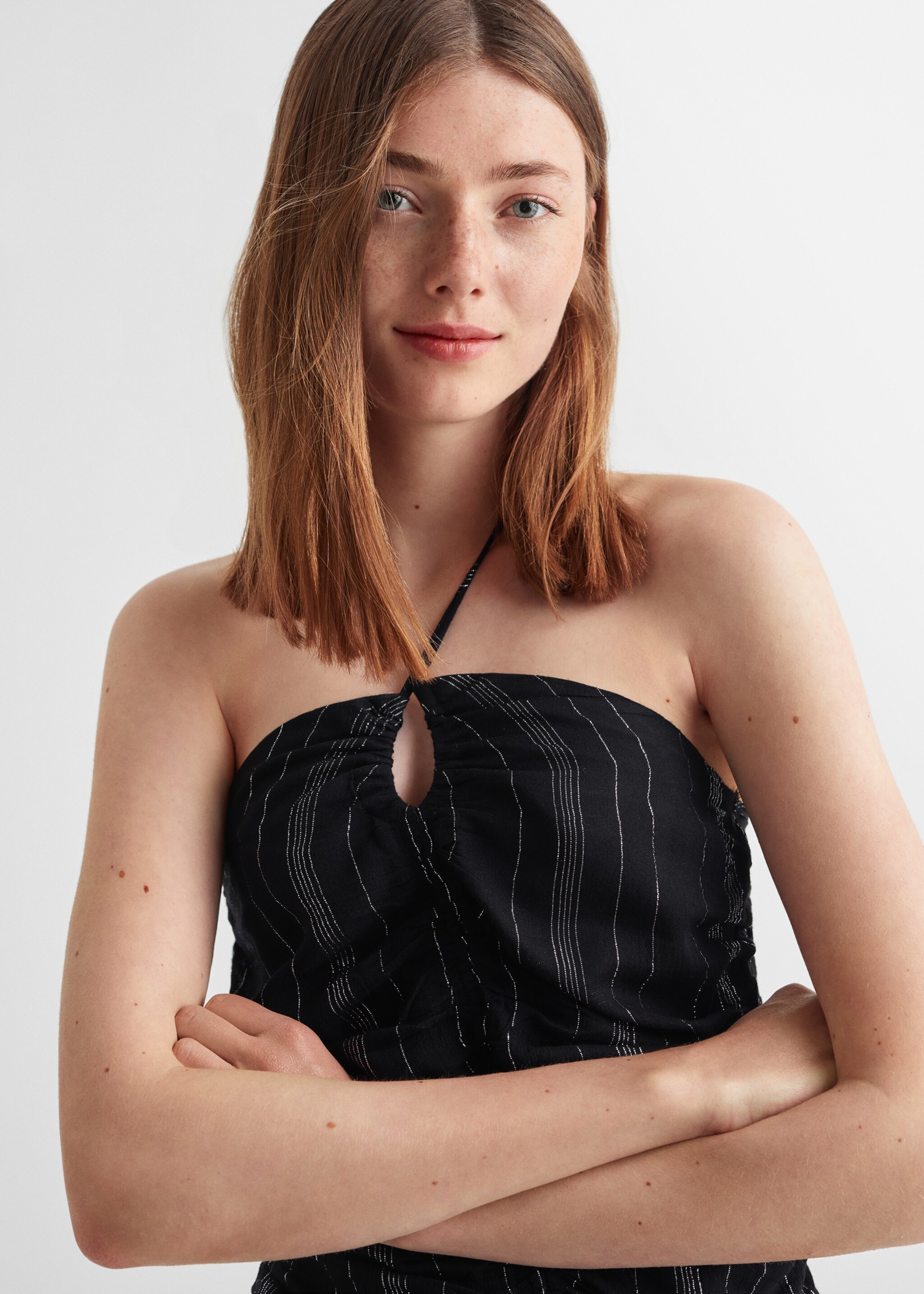 Vestido fruncido volantes - Detalle del artículo 1, Negro. Ref: 57000784-00.