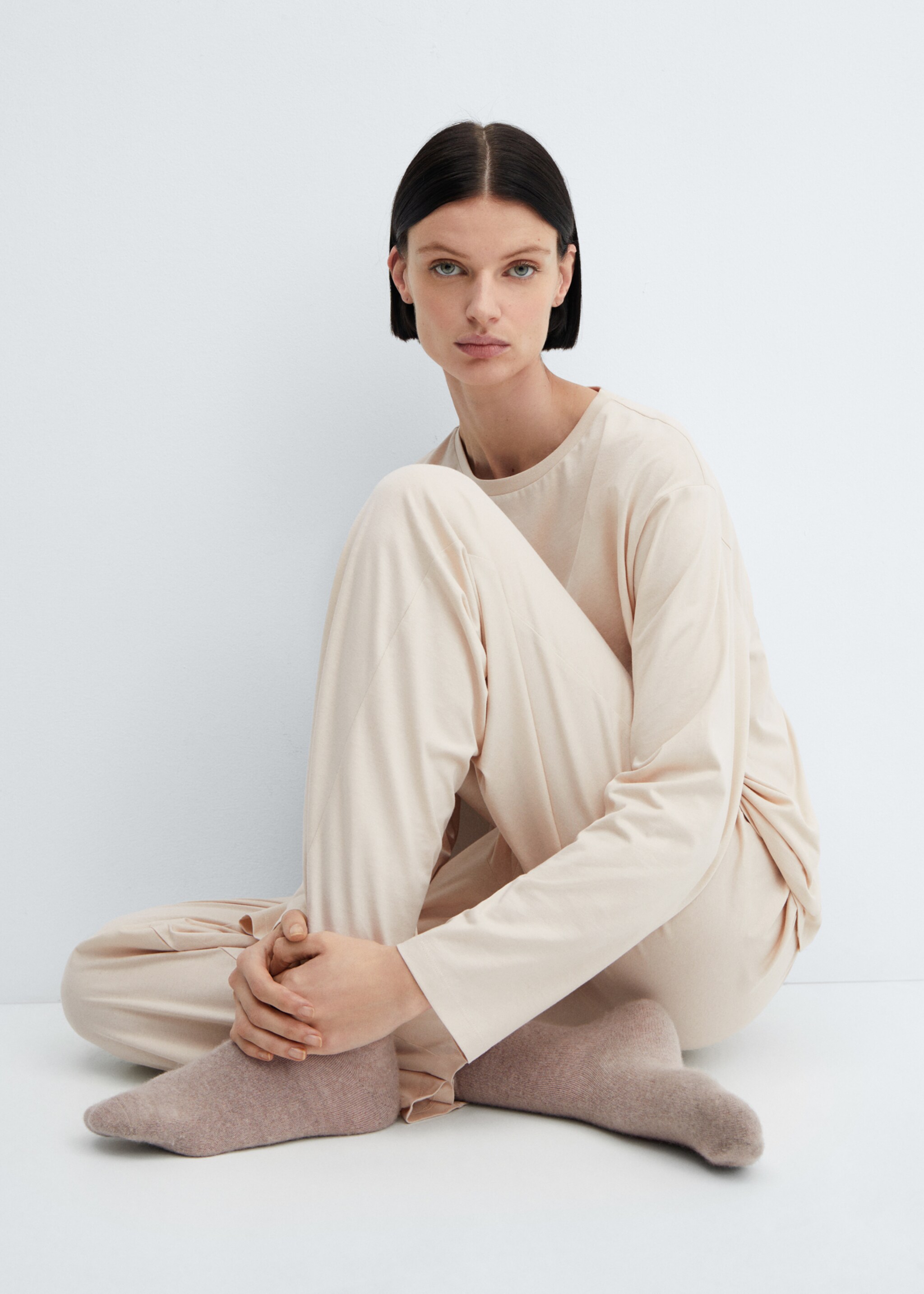 Cotton long pyjamas - Details of the article 2, Ecru. Ref: 57000812-00.