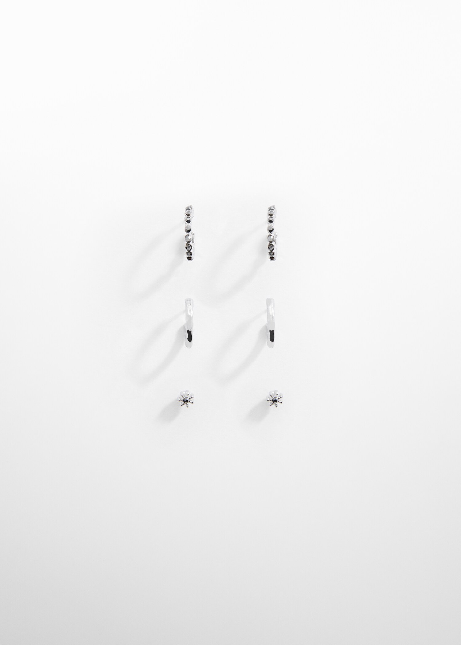 Lot 3 paires de boucles d’oreilles - Article sans modèle